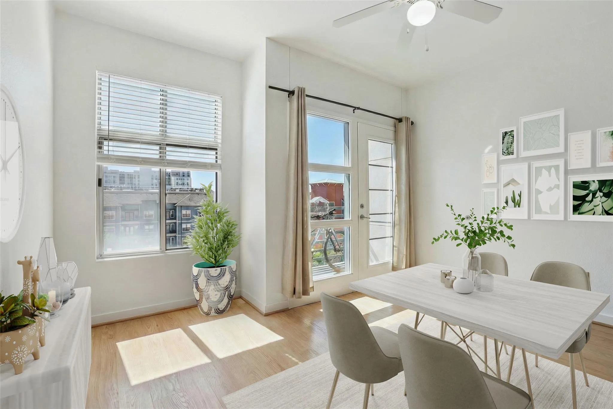 Photo 2 of 711 W 26TH ST #704