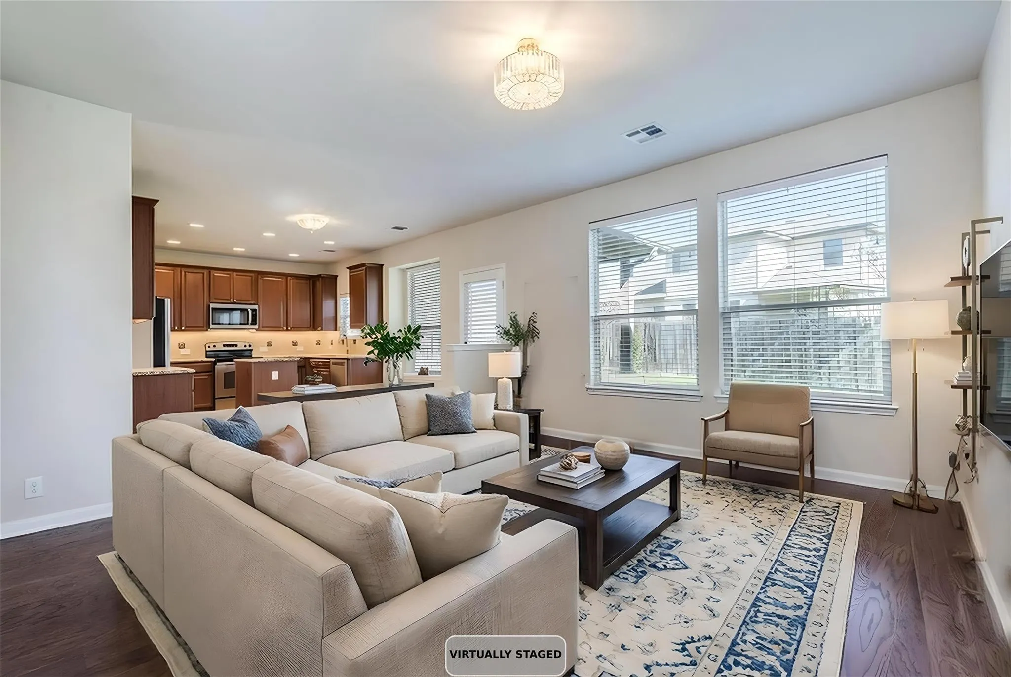 Photo 3 of 17708 LINKHILL DR