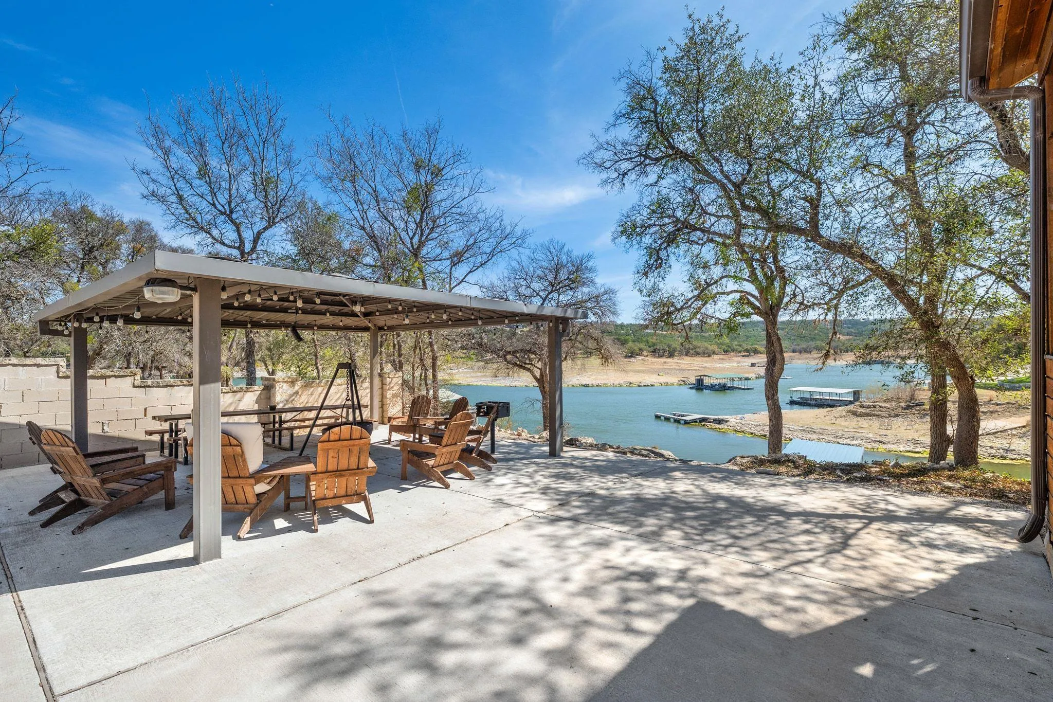 Photo of 2903 OAK RIDGE DR, Spicewood, TX, 78669