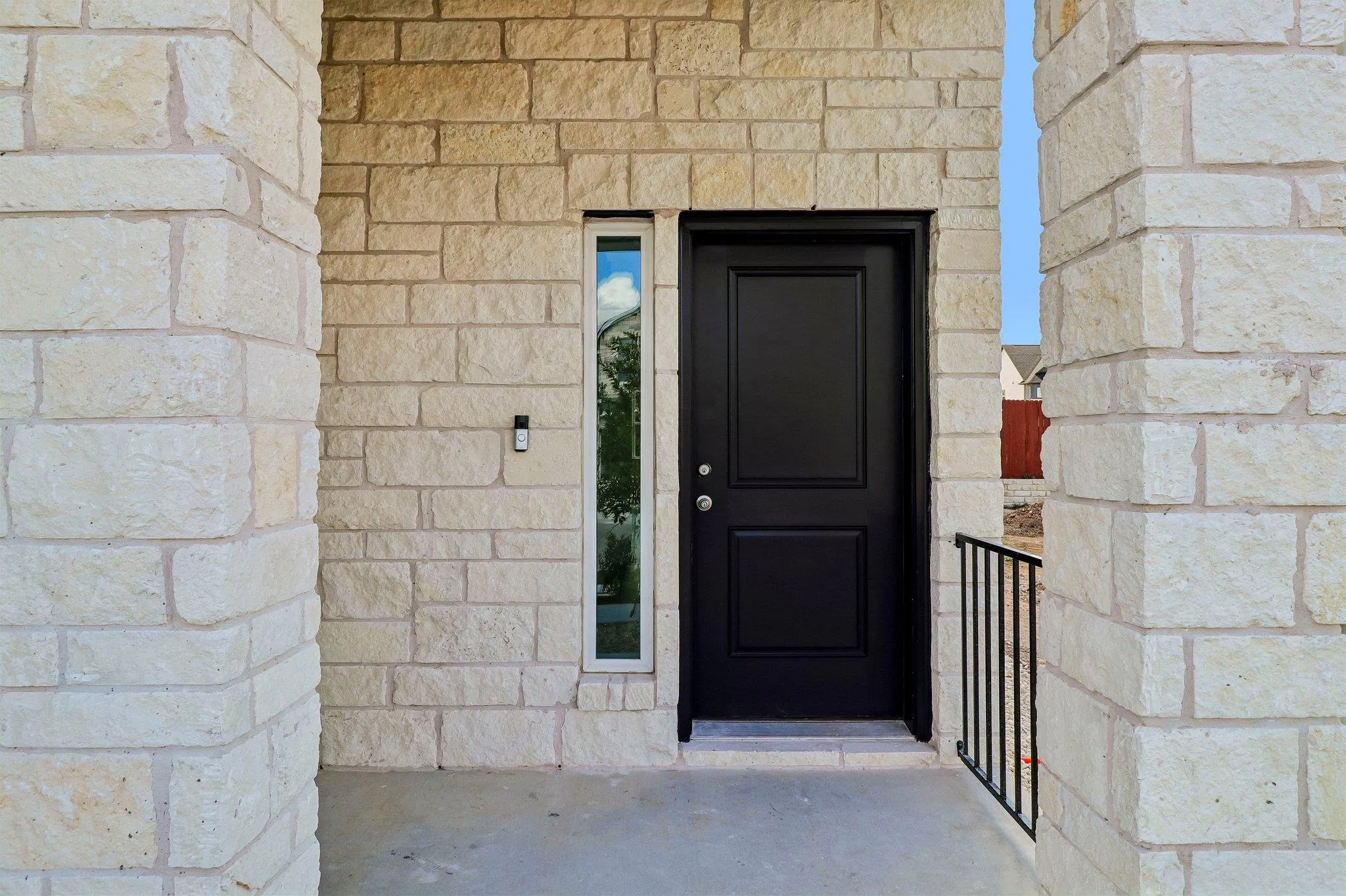 Photo 3 of 1505 CORSAC WAY
