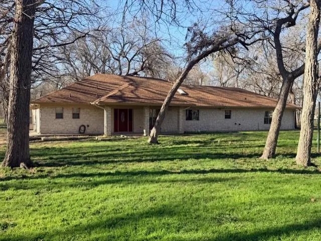 Photo of 75 COUNTY ROAD 129, Taylor, TX, 76574