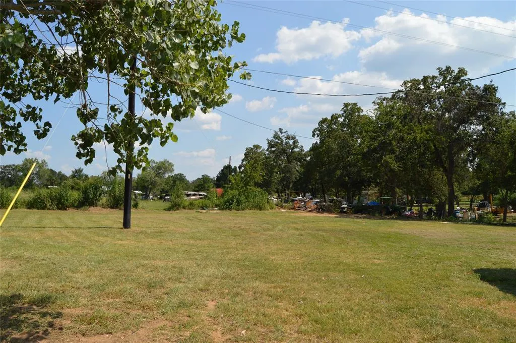 Photo 5 of 245 FLAMING OAK DR