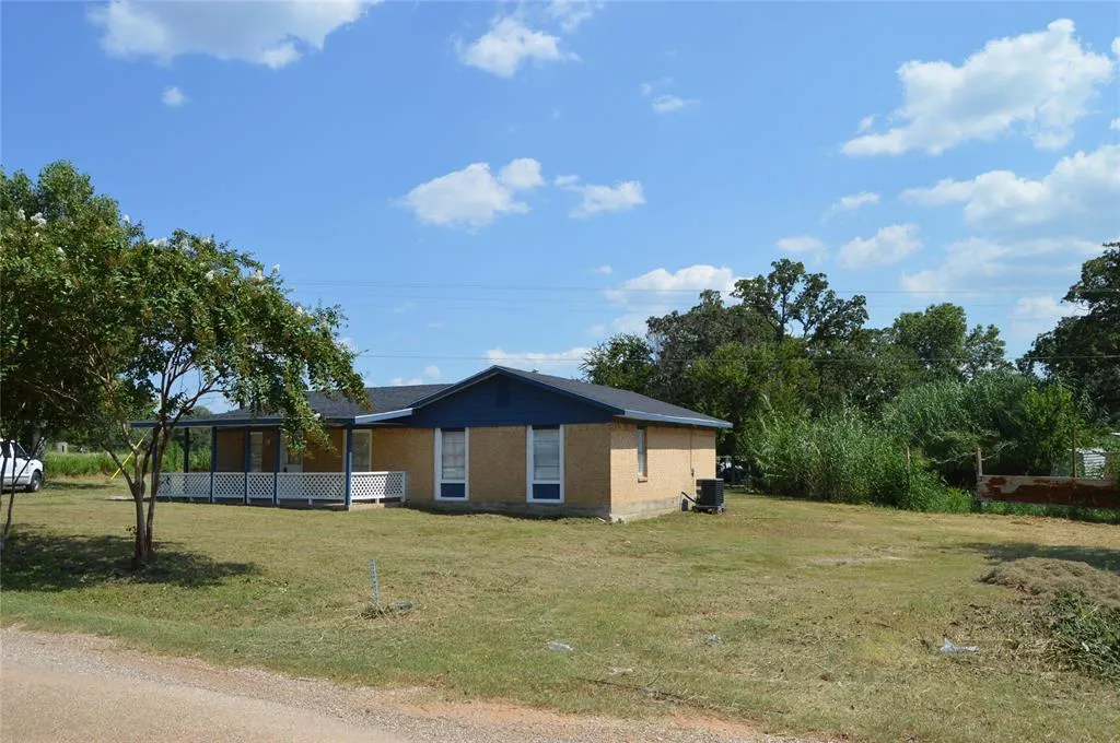 Photo of 245 FLAMING OAK DR, Bastrop, TX, 78602