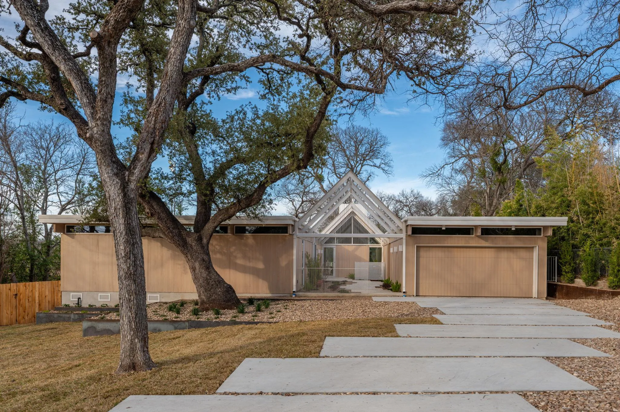 Photo of 2806 GERAGHTY AVE, Austin, TX, 78757