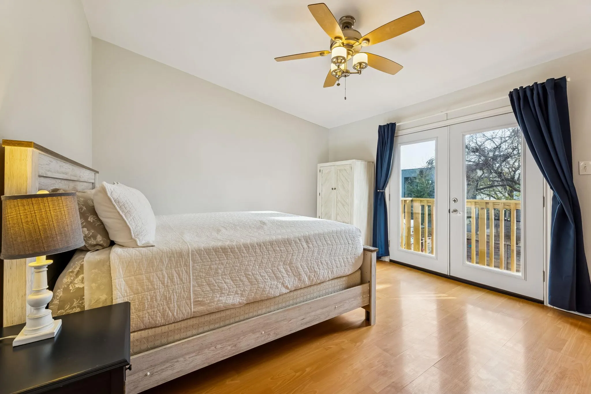 Photo 3 of 2021 BLUEBONNET LN #210
