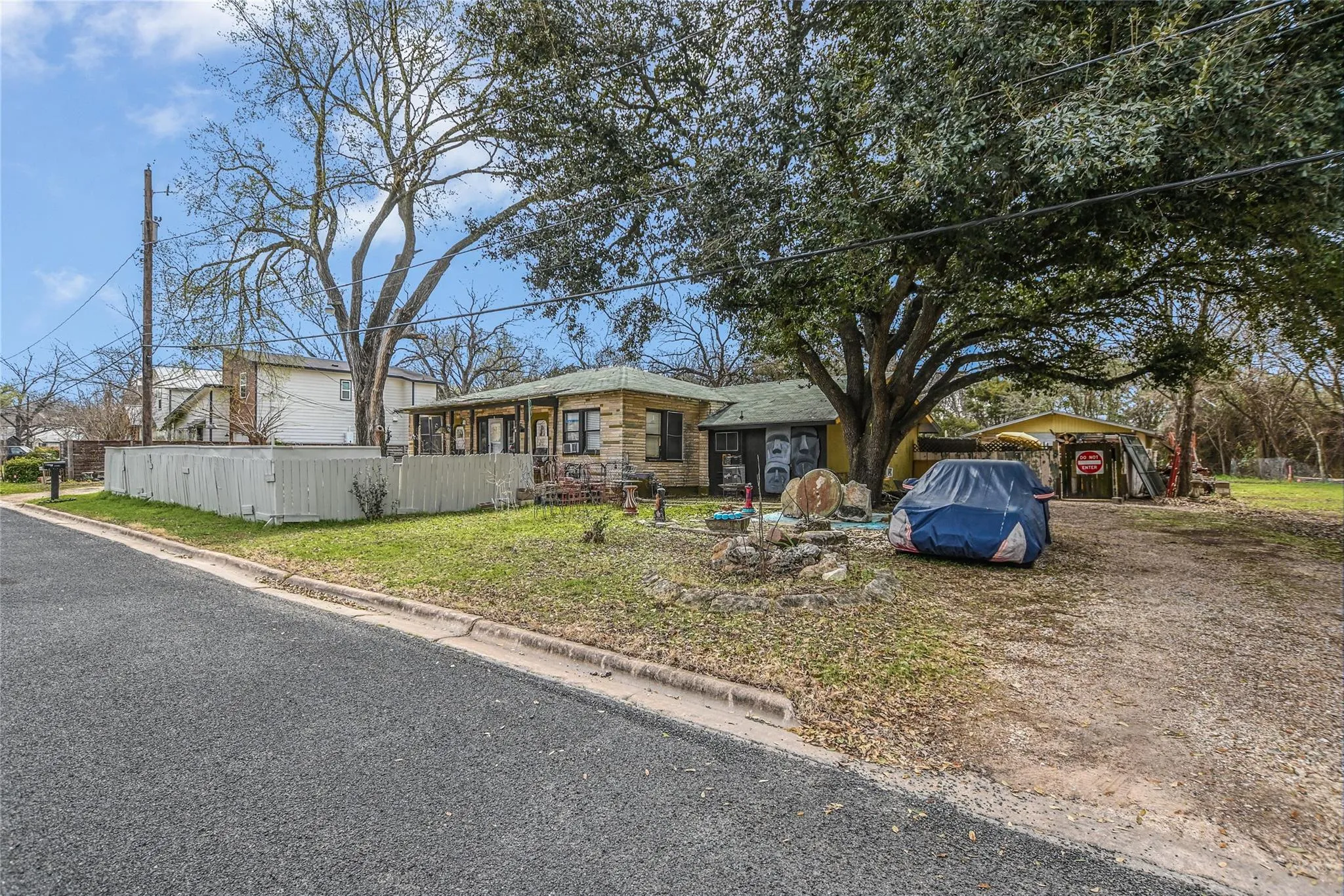 Photo 4 of 5405 PROCK LN