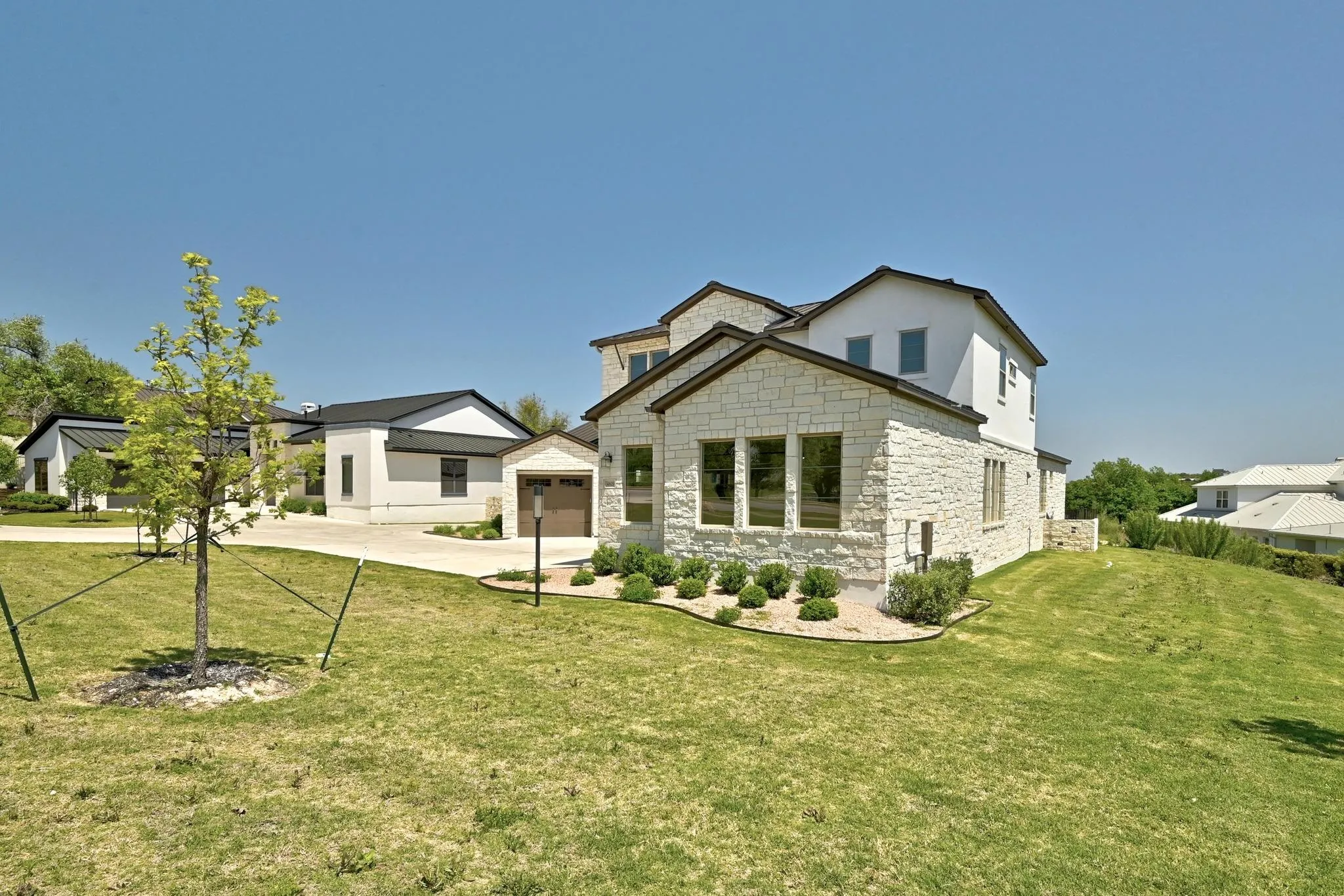 Photo 2 of 4809 SERENE HILLS DR