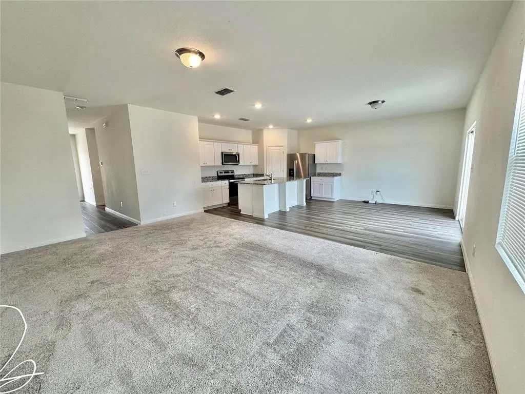 Photo 5 of 102 GEMSBOK RD