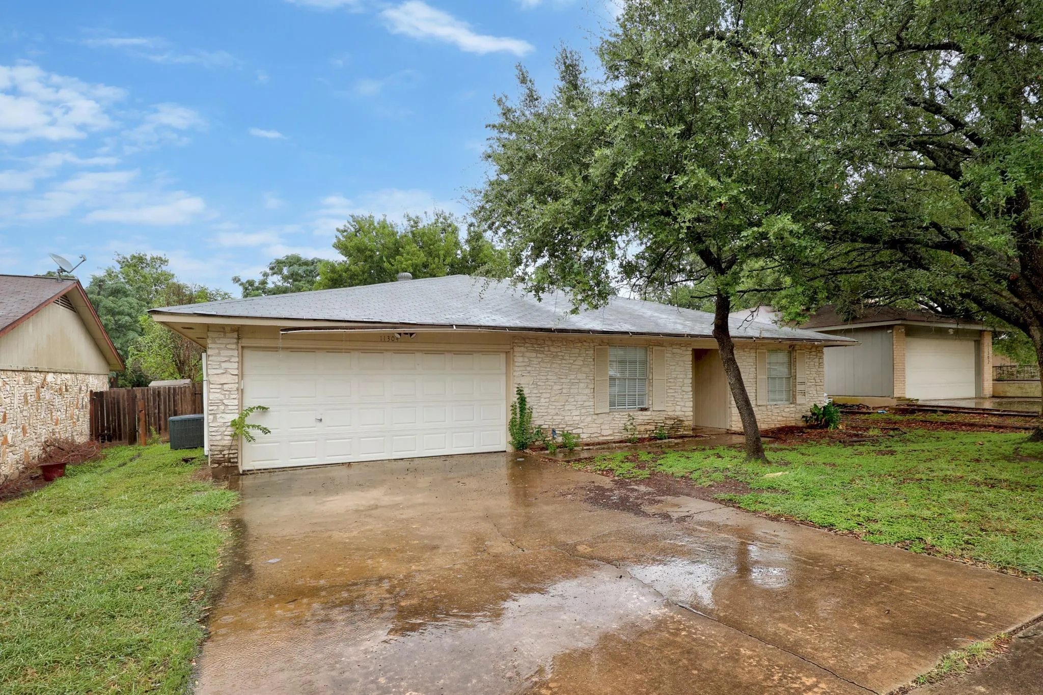 Photo 4 of 11304 SLIPPERY ELM TRL