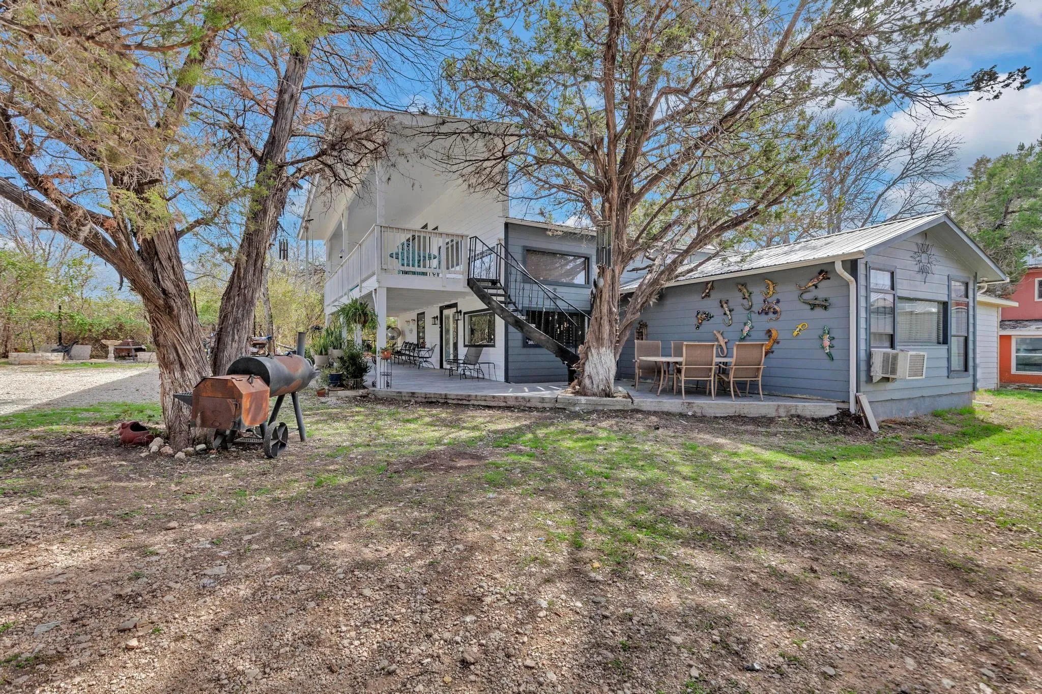Photo 4 of 23505 FULKES LN