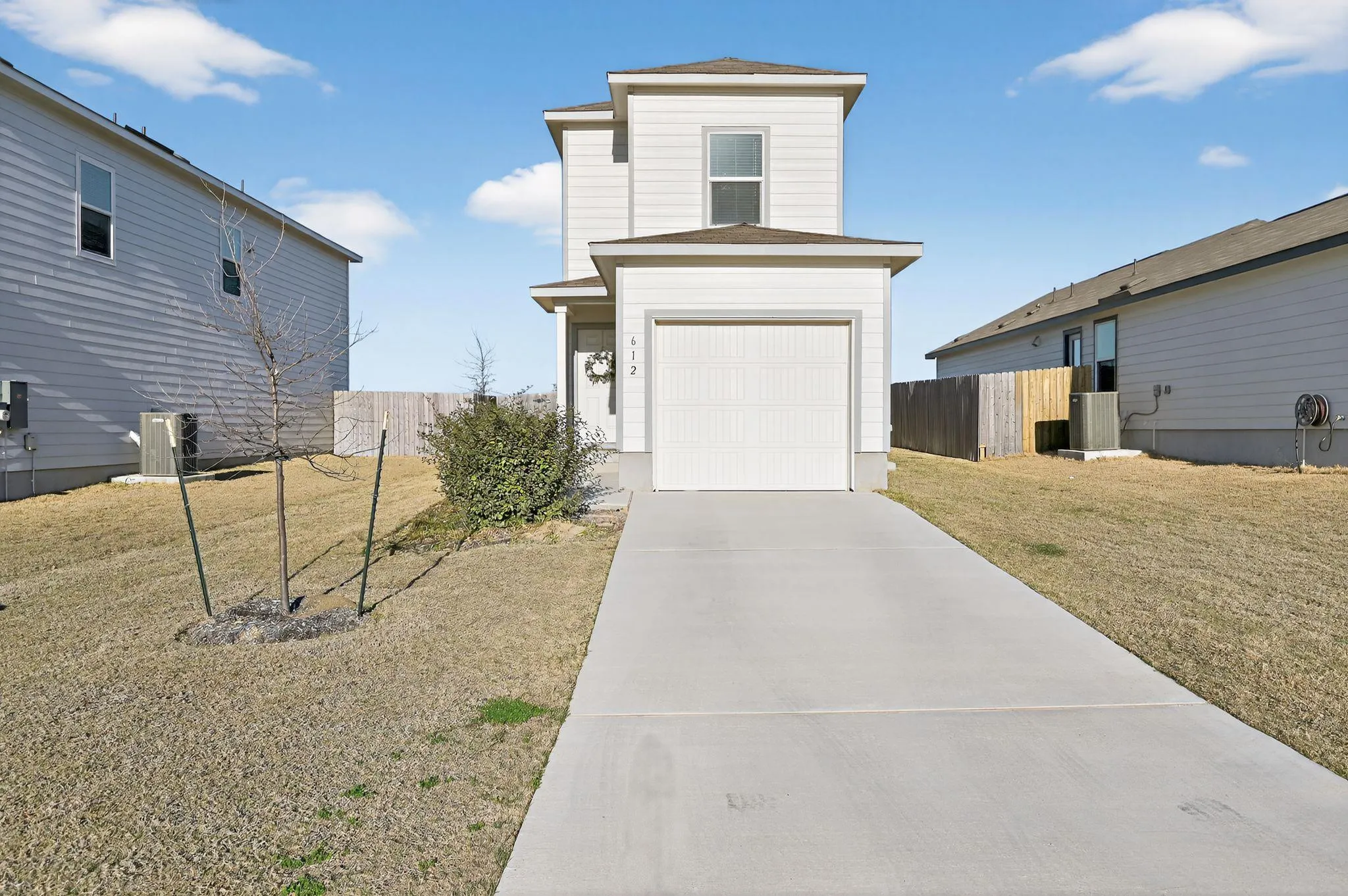 Photo of 612 MARTY ALLEN LOOP, Jarrell, TX, 76537