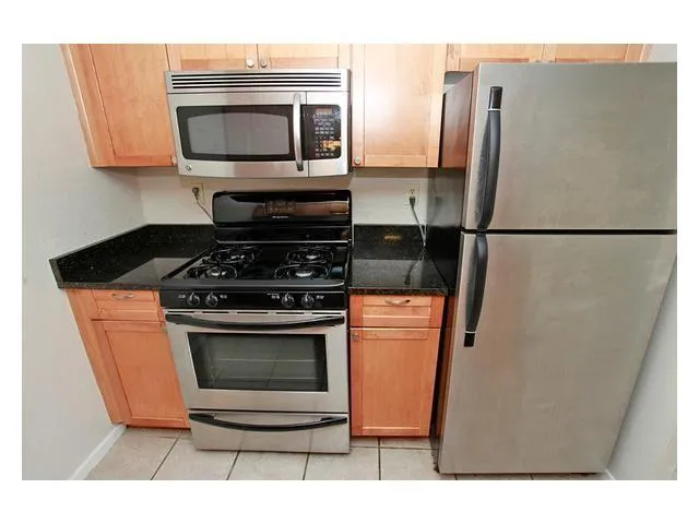 Photo 4 of 1800 LAVACA ST #204