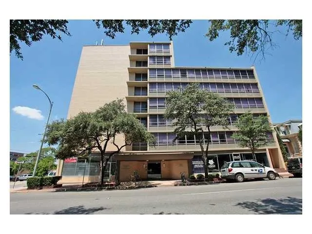 Photo 2 of 1800 LAVACA ST #204