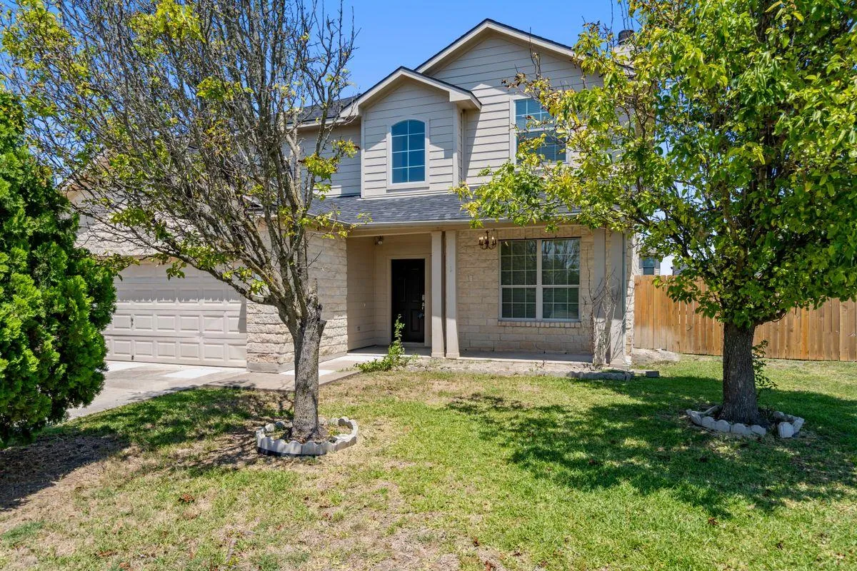 Photo of 101 REDWOOD DR, Kyle, TX, 78640