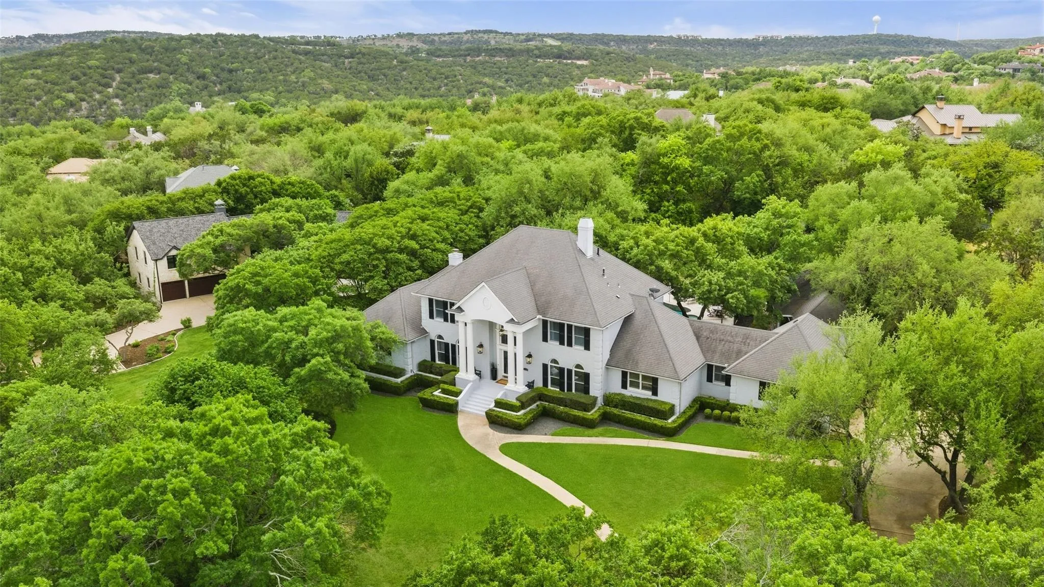 Photo of 7609 SANDIA LOOP, Austin, 78735