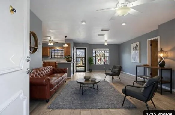 Photo 3 of 2301 LAWNMONT AVE #1