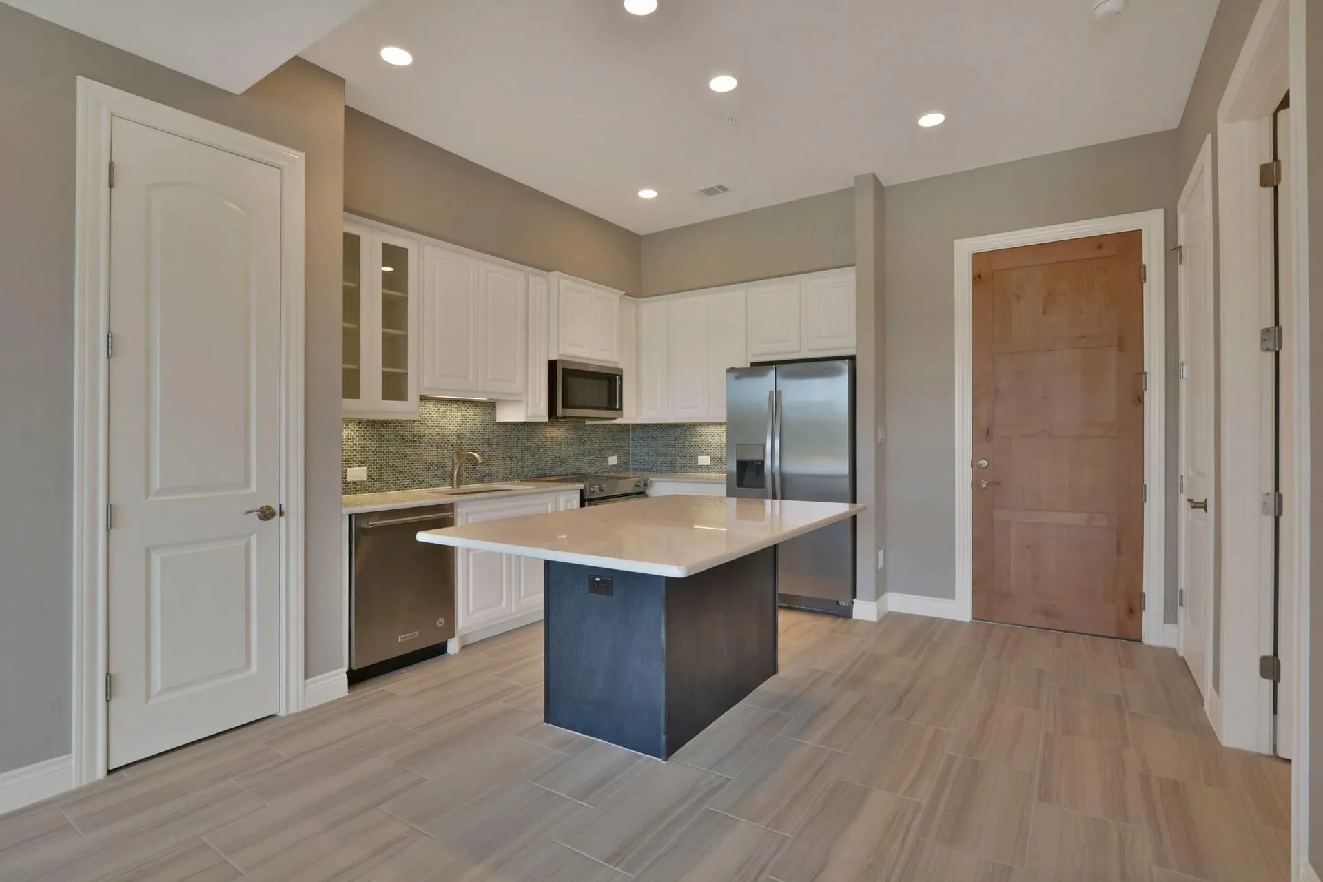 Photo 5 of 106 BELLA TOSCANA AVE #3802