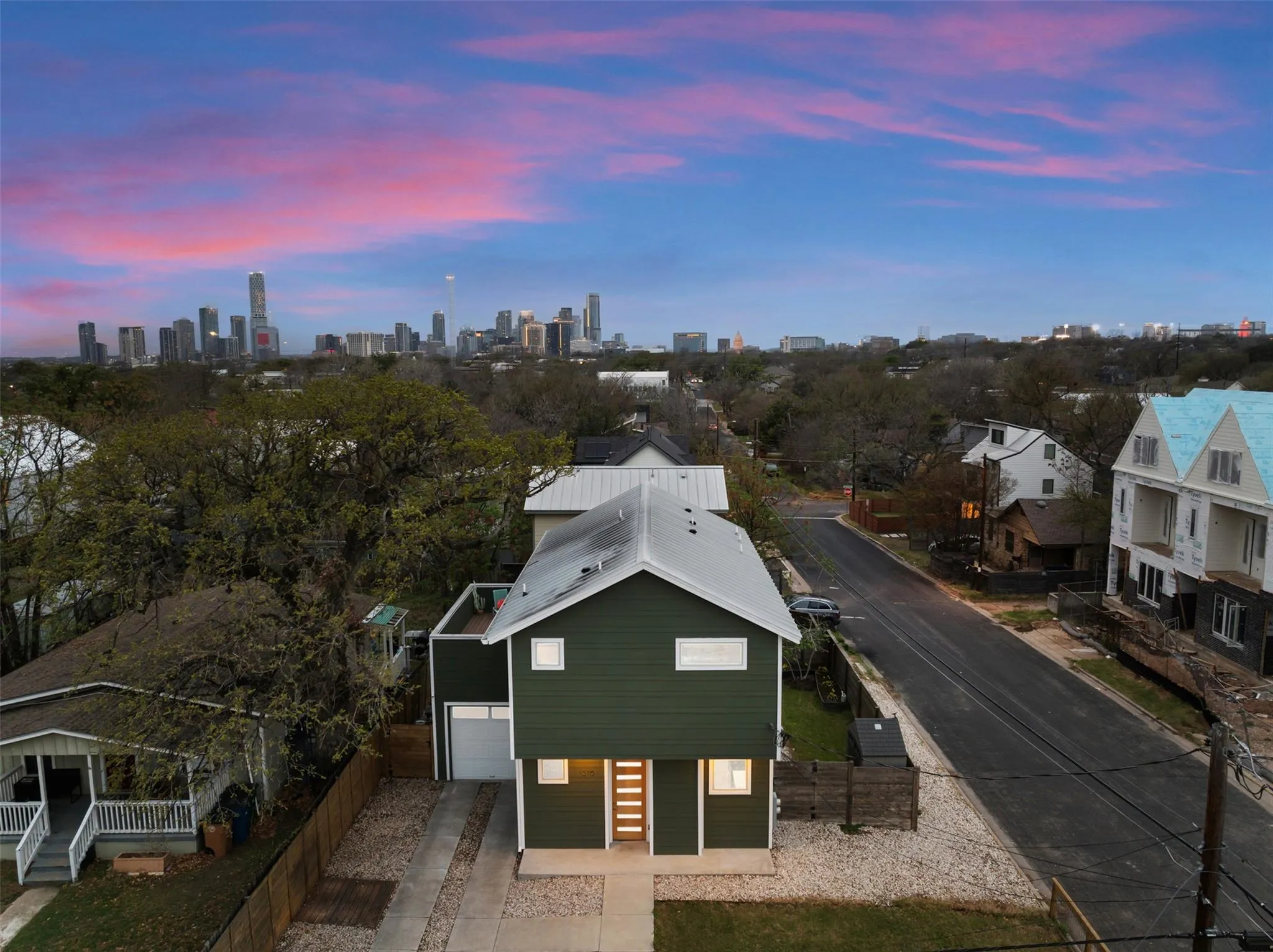 Photo 5 of 1310 CEDAR AVE #1