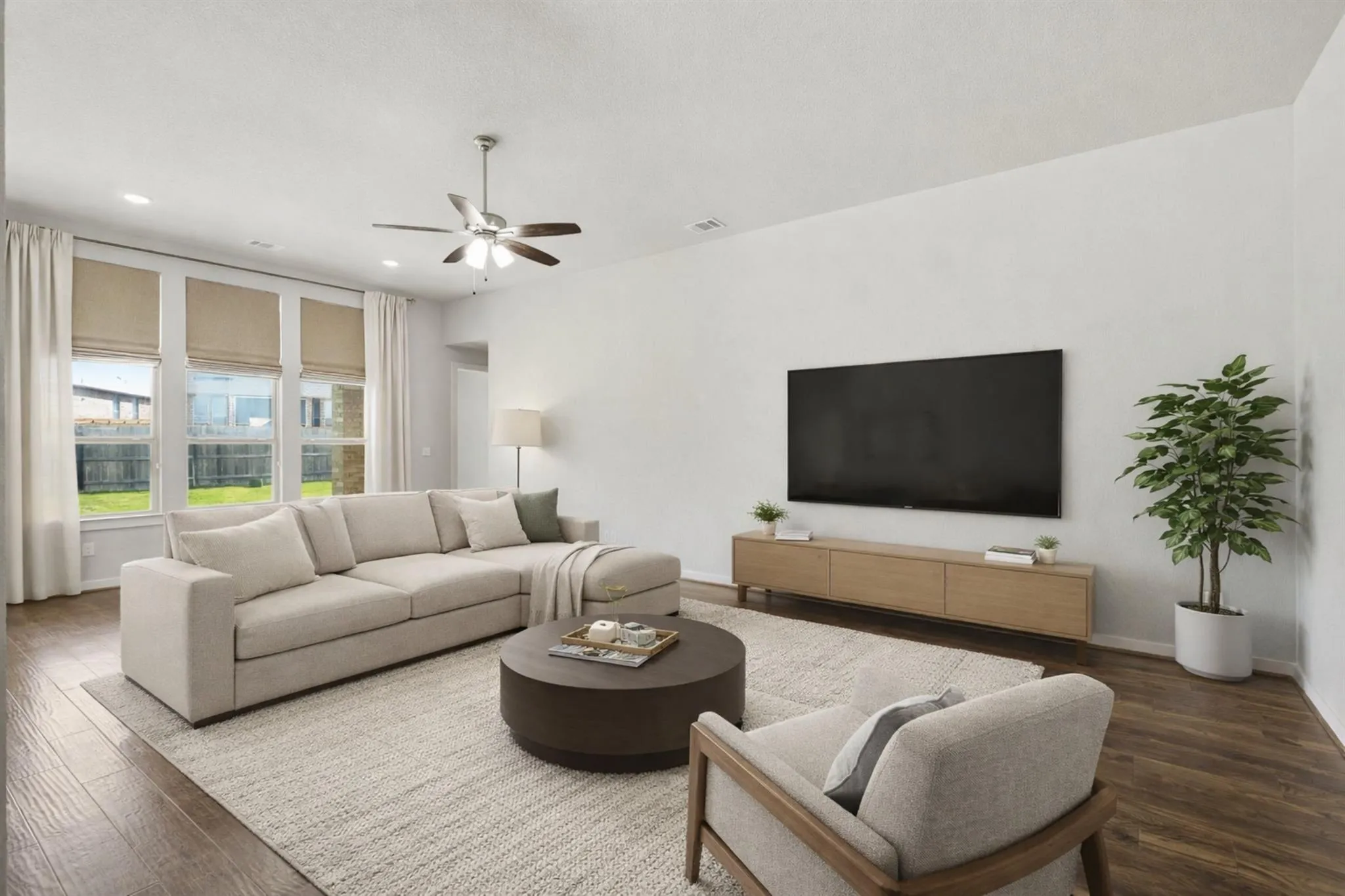Photo 5 of 6711 CALABRIA DR