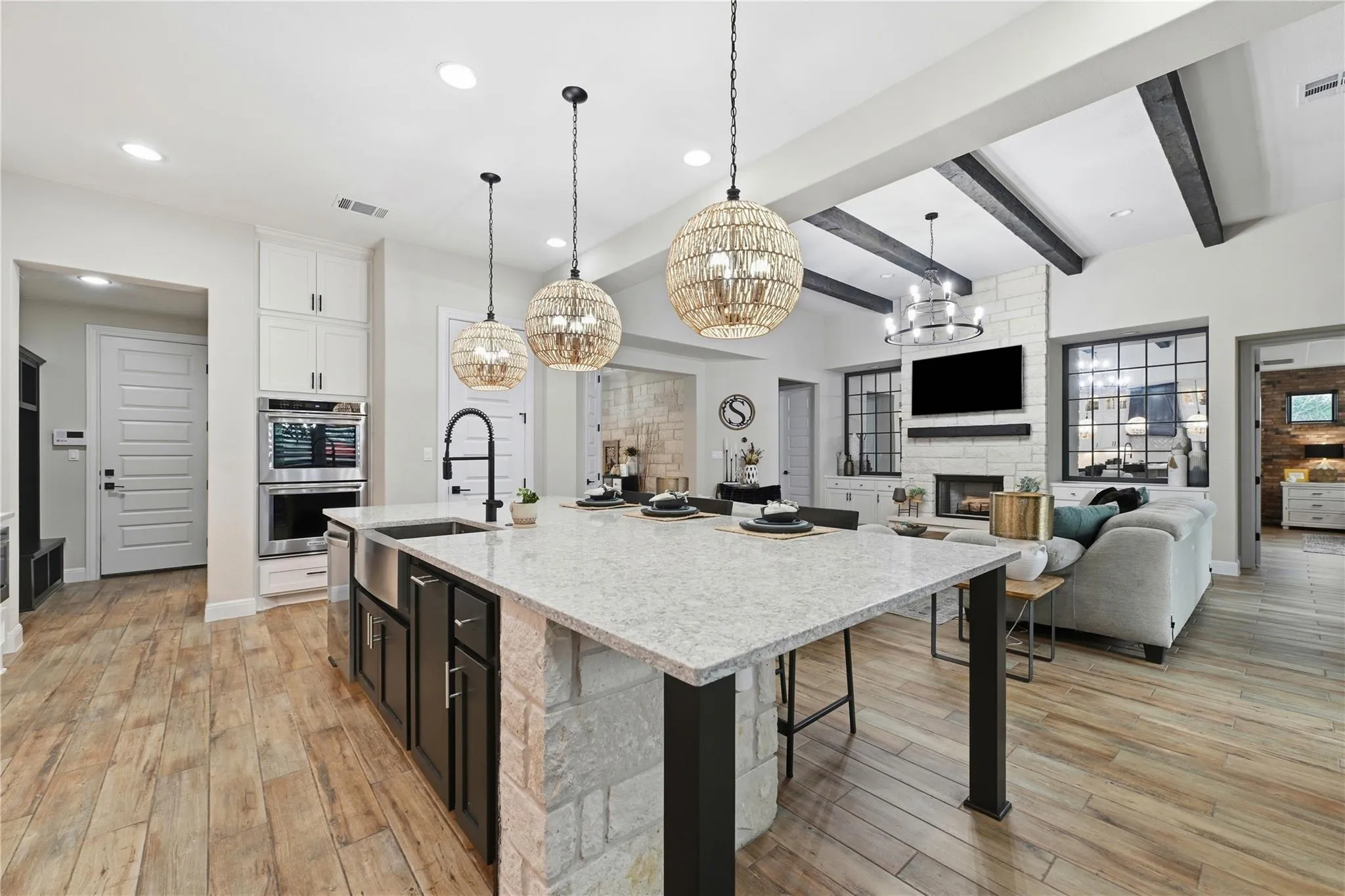 Photo of 201 MIRANDA WAY, Georgetown, TX, 78633