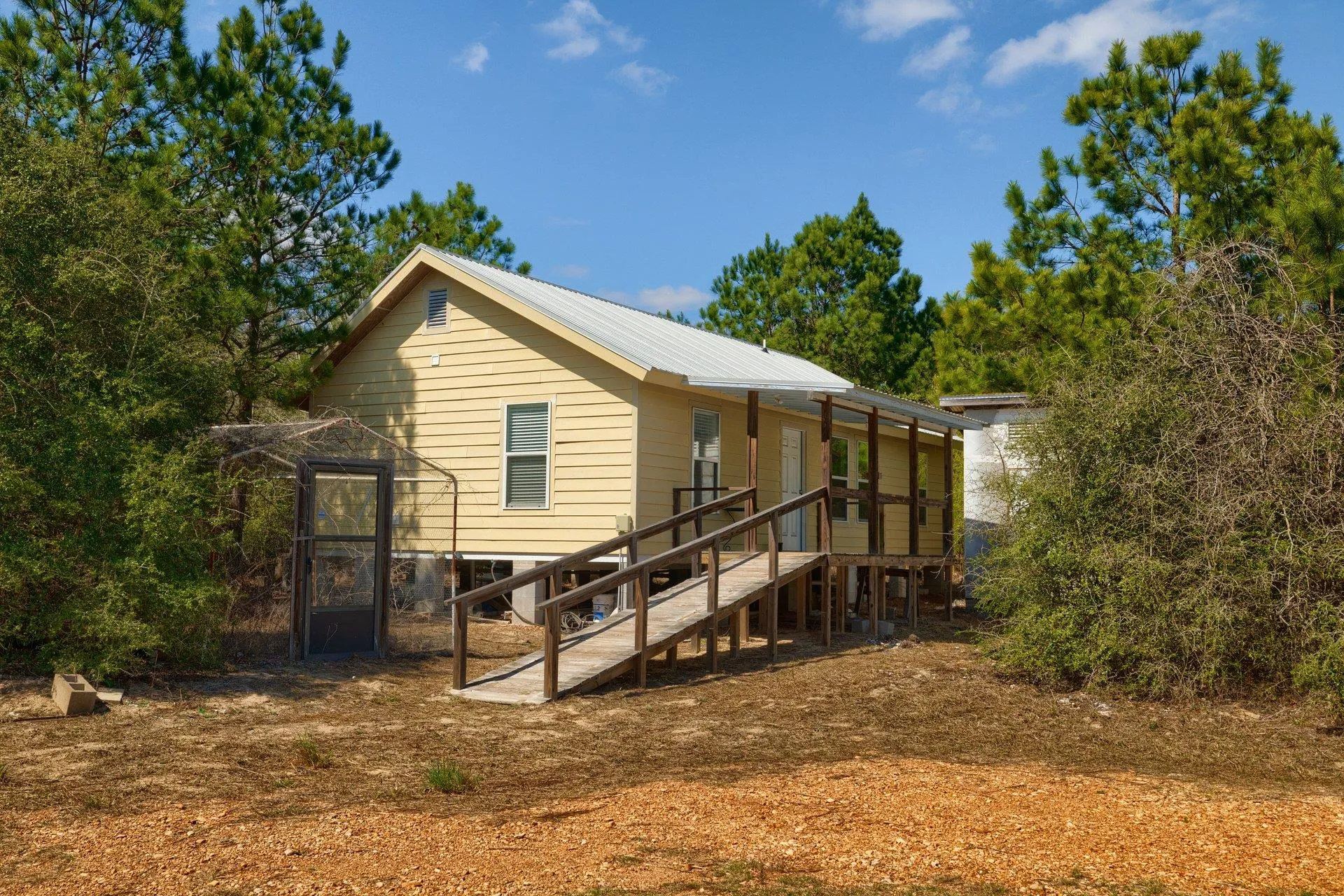 Photo of 270 KELLEY RD W, Bastrop, TX, 78602