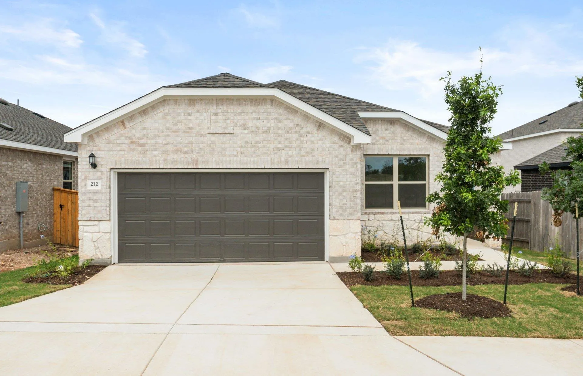 Photo of 212 COGITARE LN, San Marcos, TX, 78666