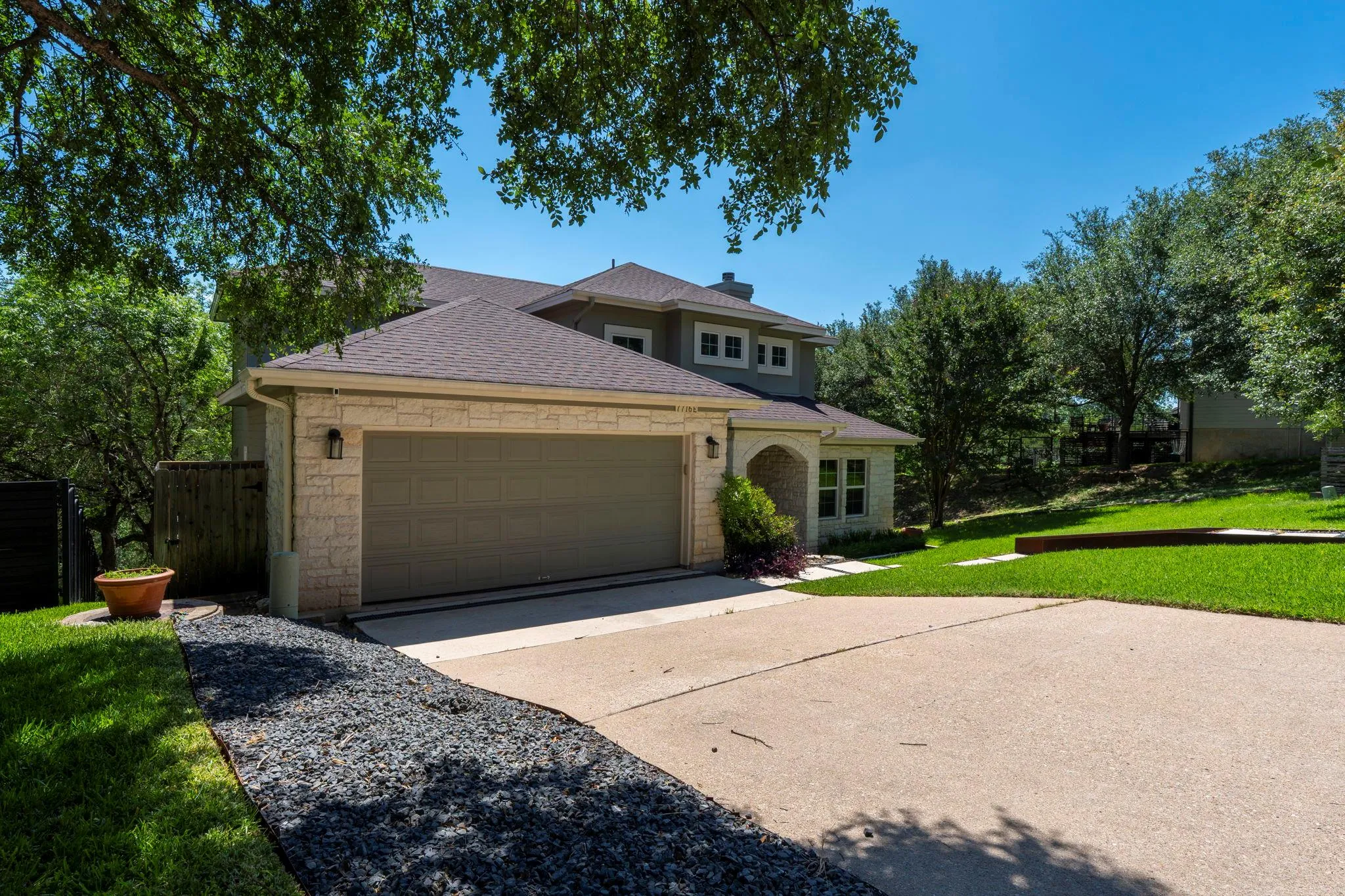 Photo of 7716 WALDON DR, Austin, TX, 78750
