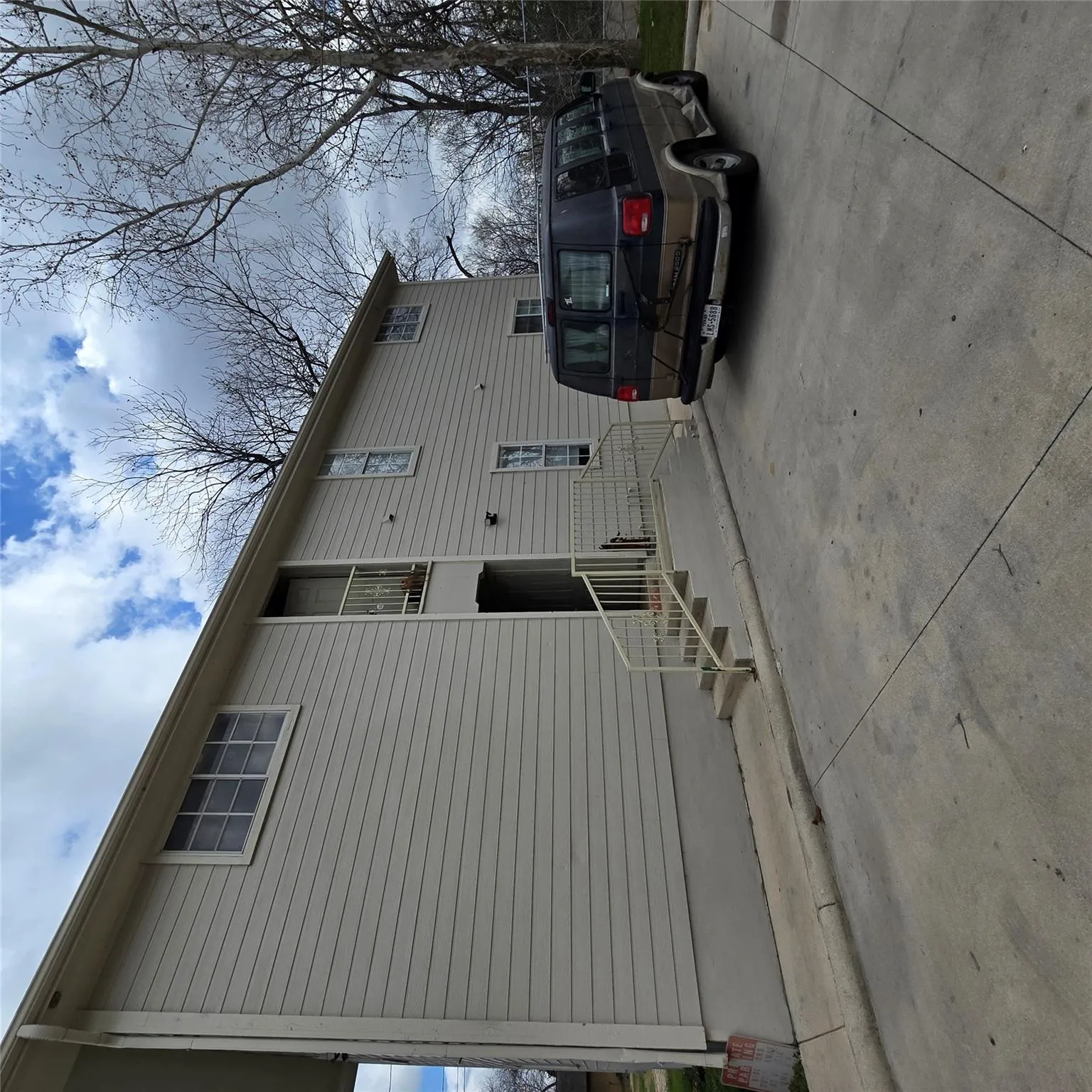 Photo 3 of 1414-1420 RIVER RD