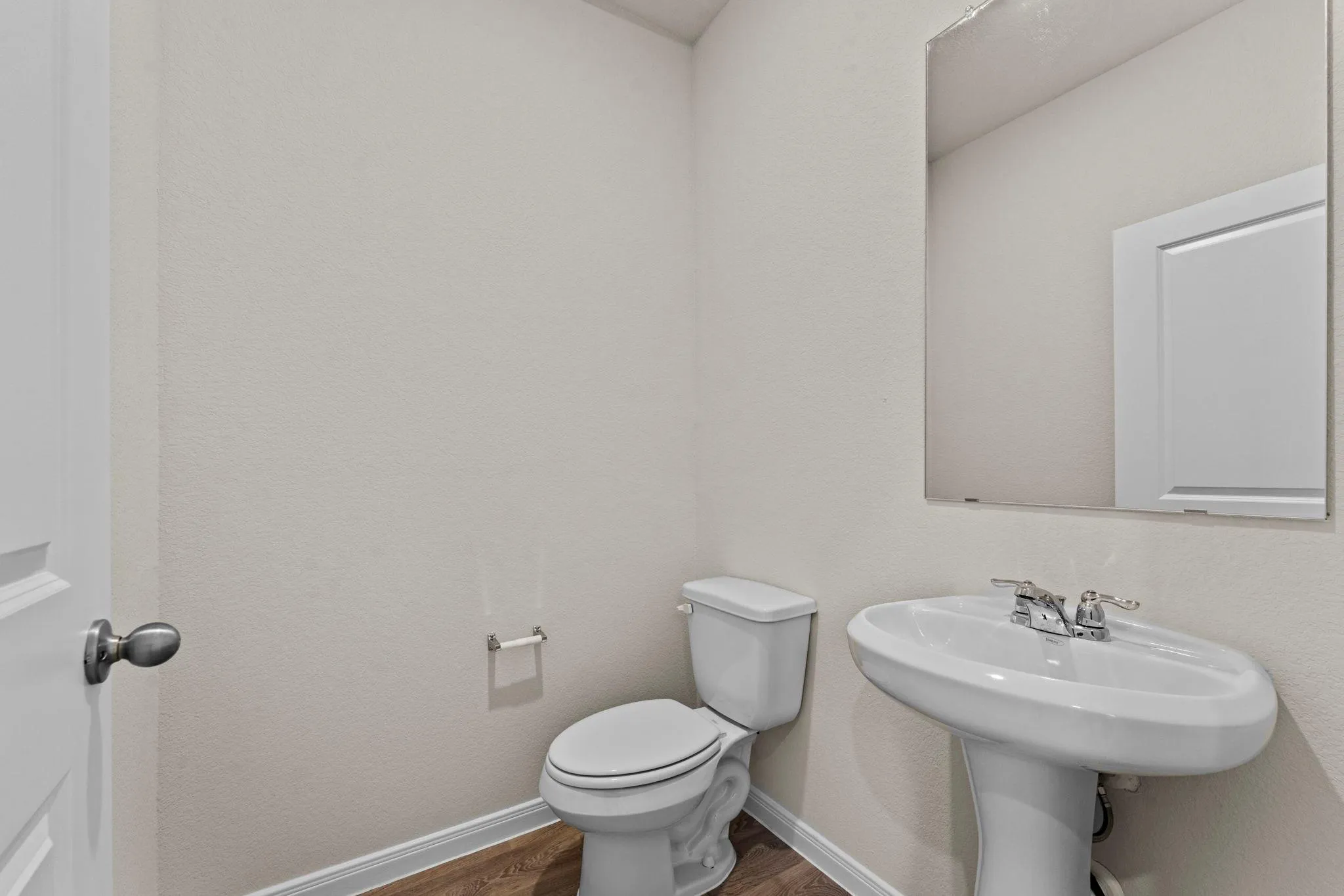 Photo 5 of 217 NEW ALBANY LN