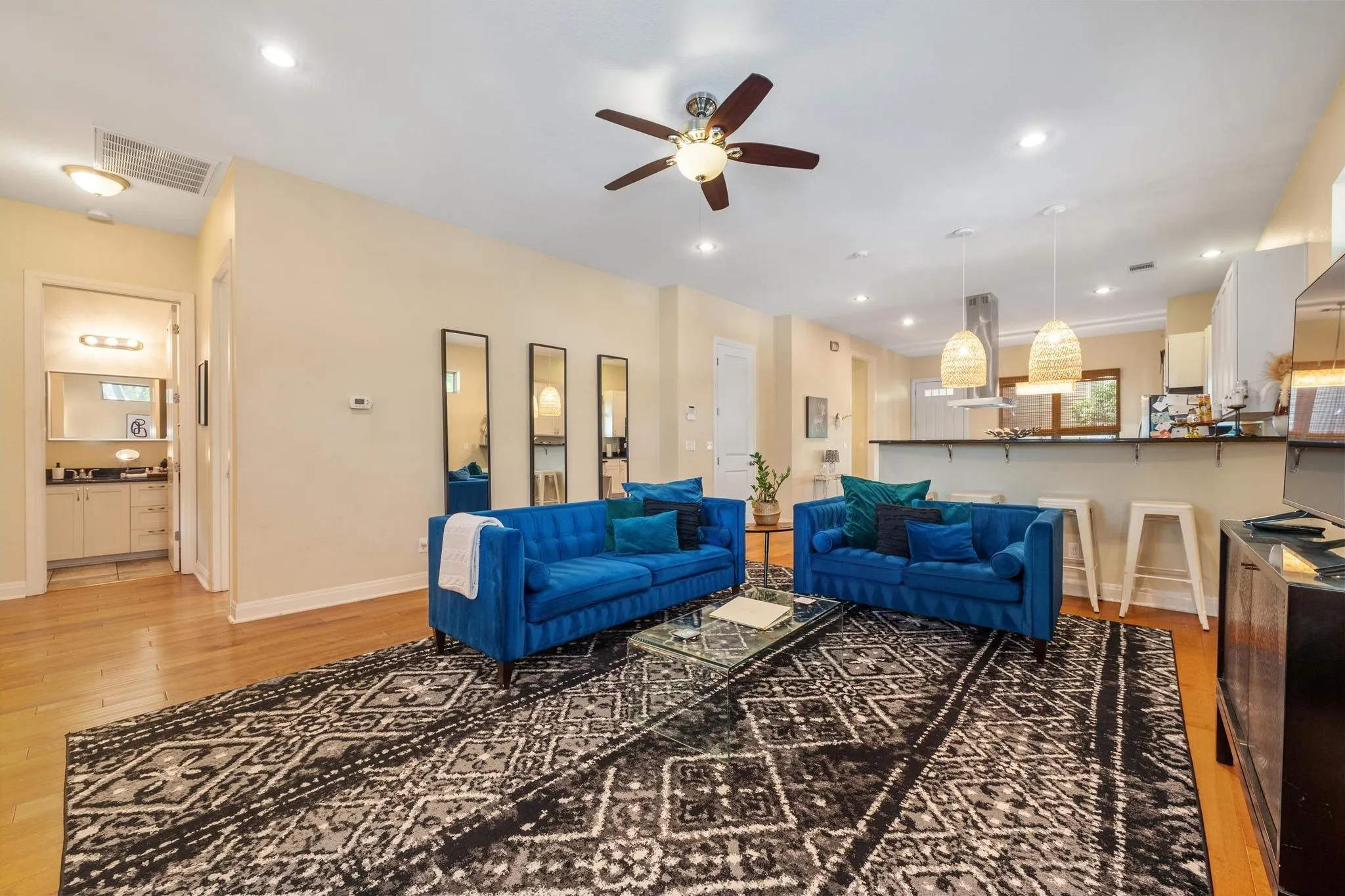 Photo 5 of 111 ADAM L CHAPA SR ST