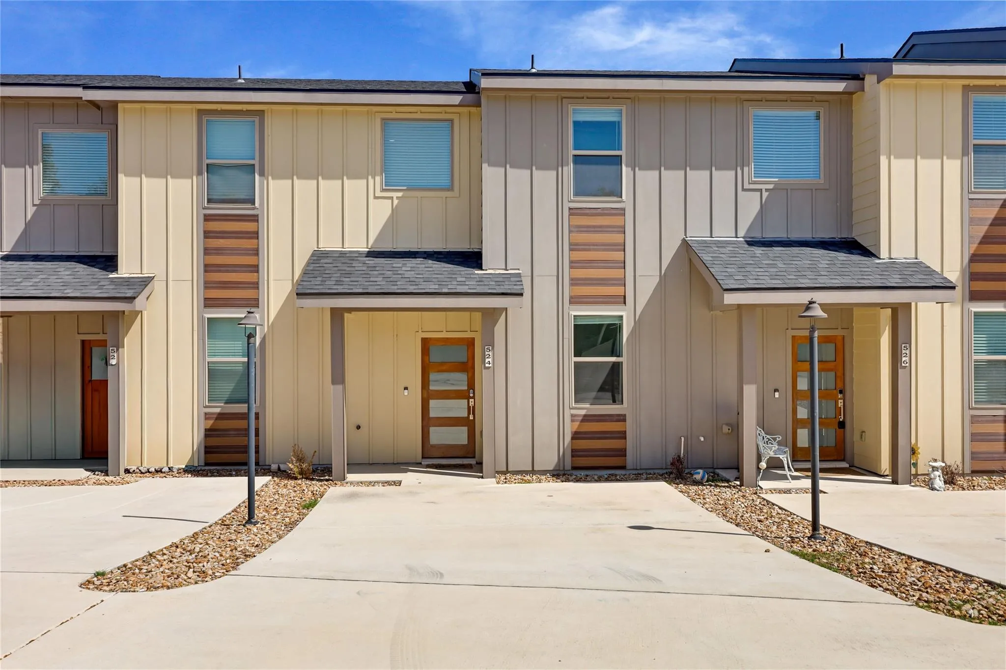 Photo of 524 PALMER DR, Point Venture, TX, 78645