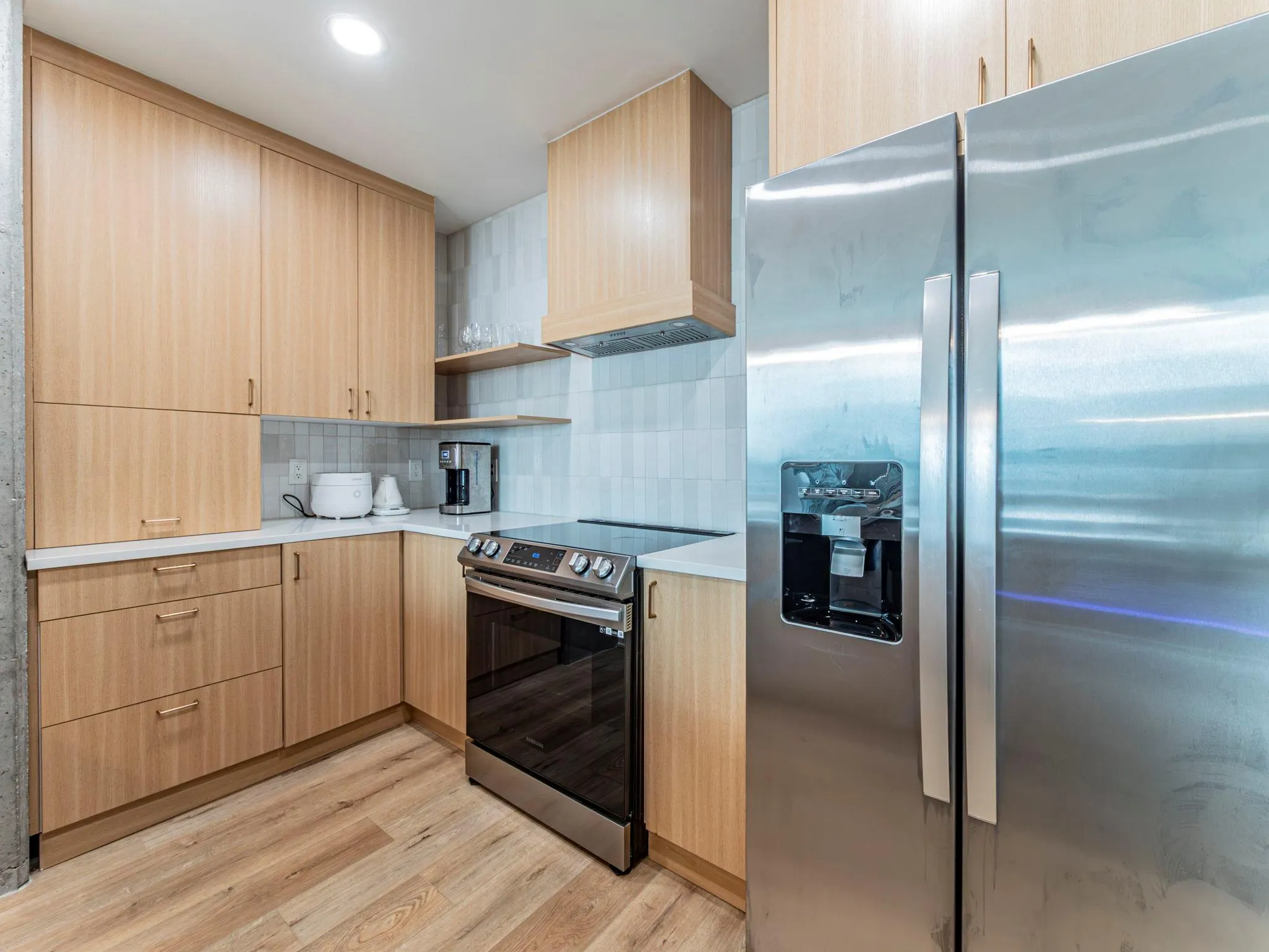 Photo 5 of 360 NUECES ST #1018