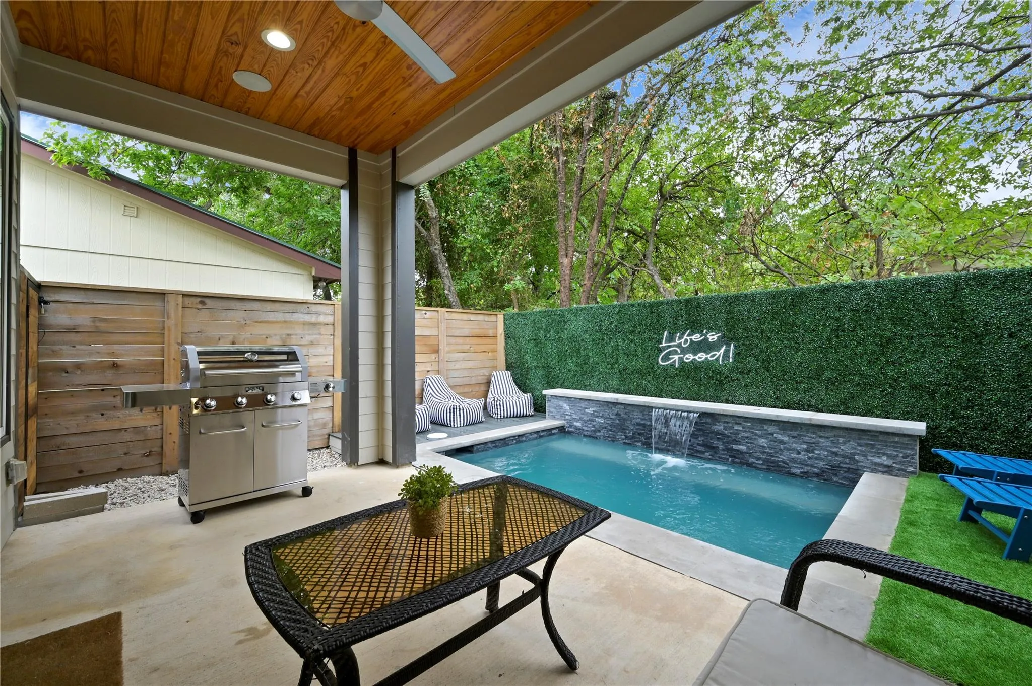 Photo of 1310 COMAL ST, Austin, TX, 78702