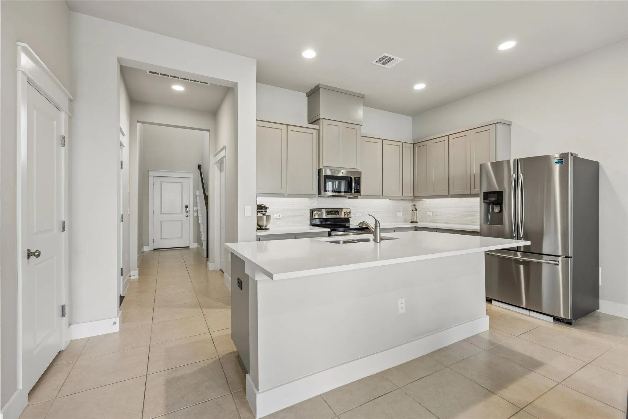 Photo 2 of 13001 HYMEADOW DR #38