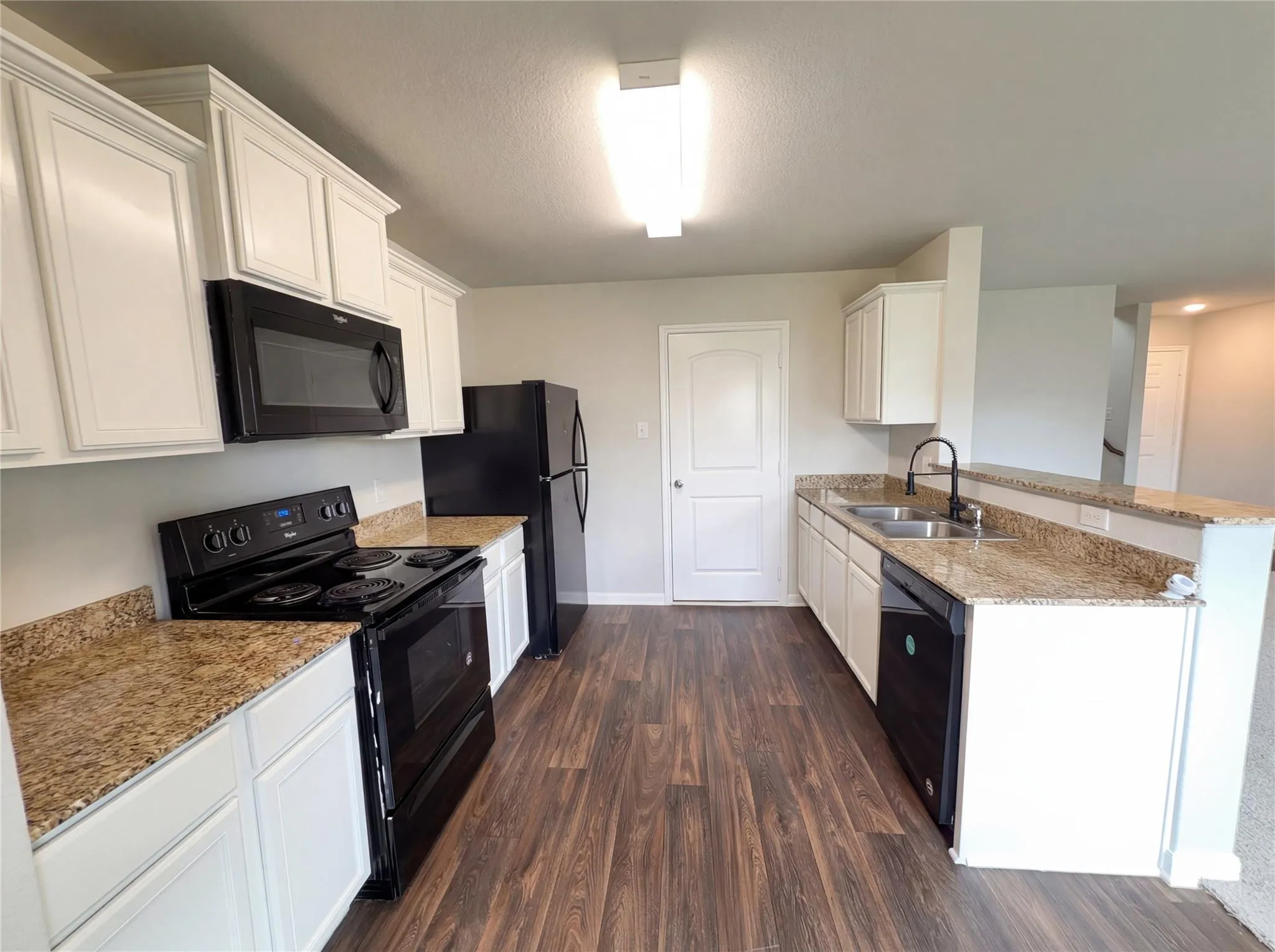 Photo 2 of 501 YEARWOOD LN #1D