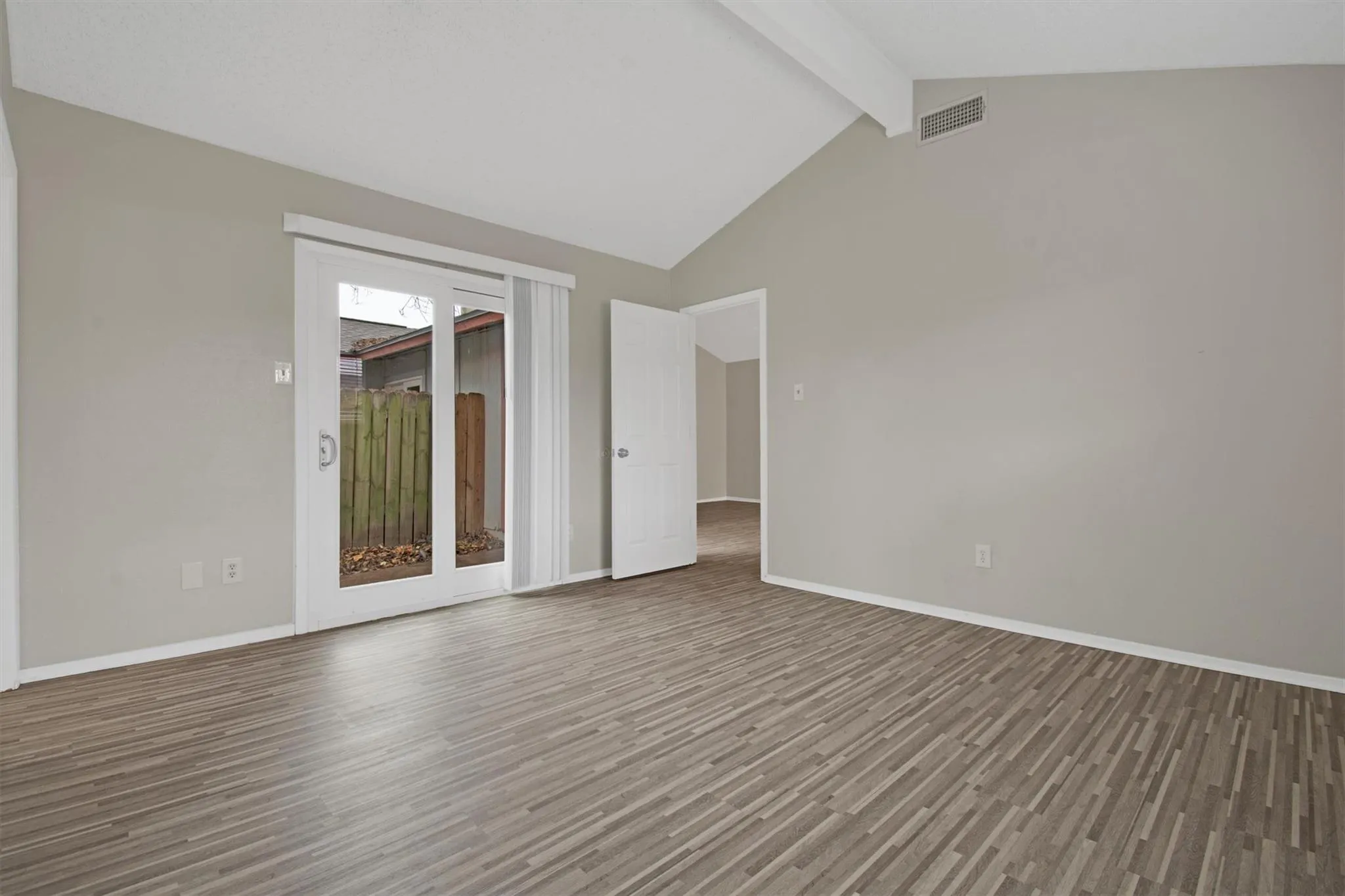Photo 5 of 6305 EMERALD FOREST DR