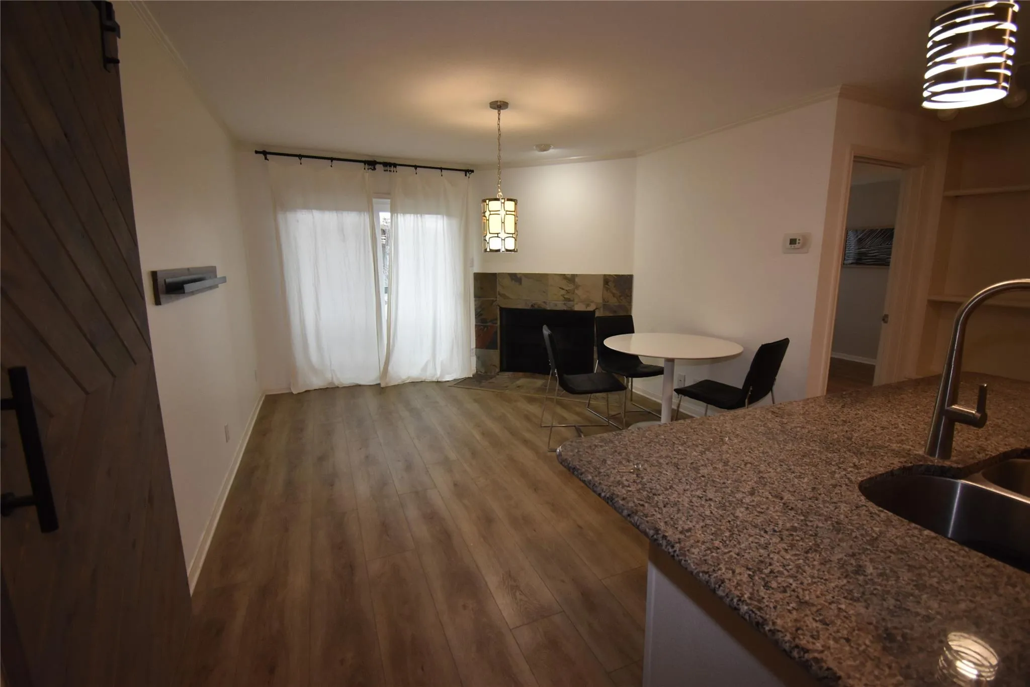 Photo 4 of 8888 TALLWOOD DR #2109