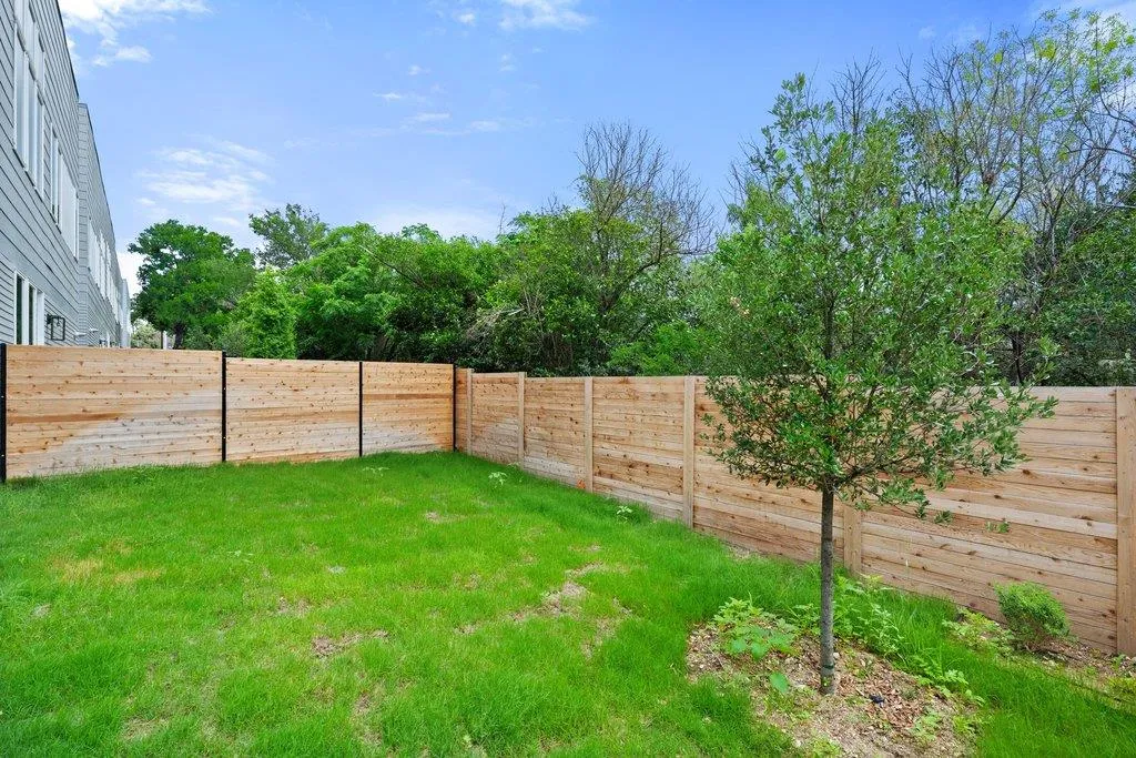 Photo 5 of 401 N BLUFF DR #16101