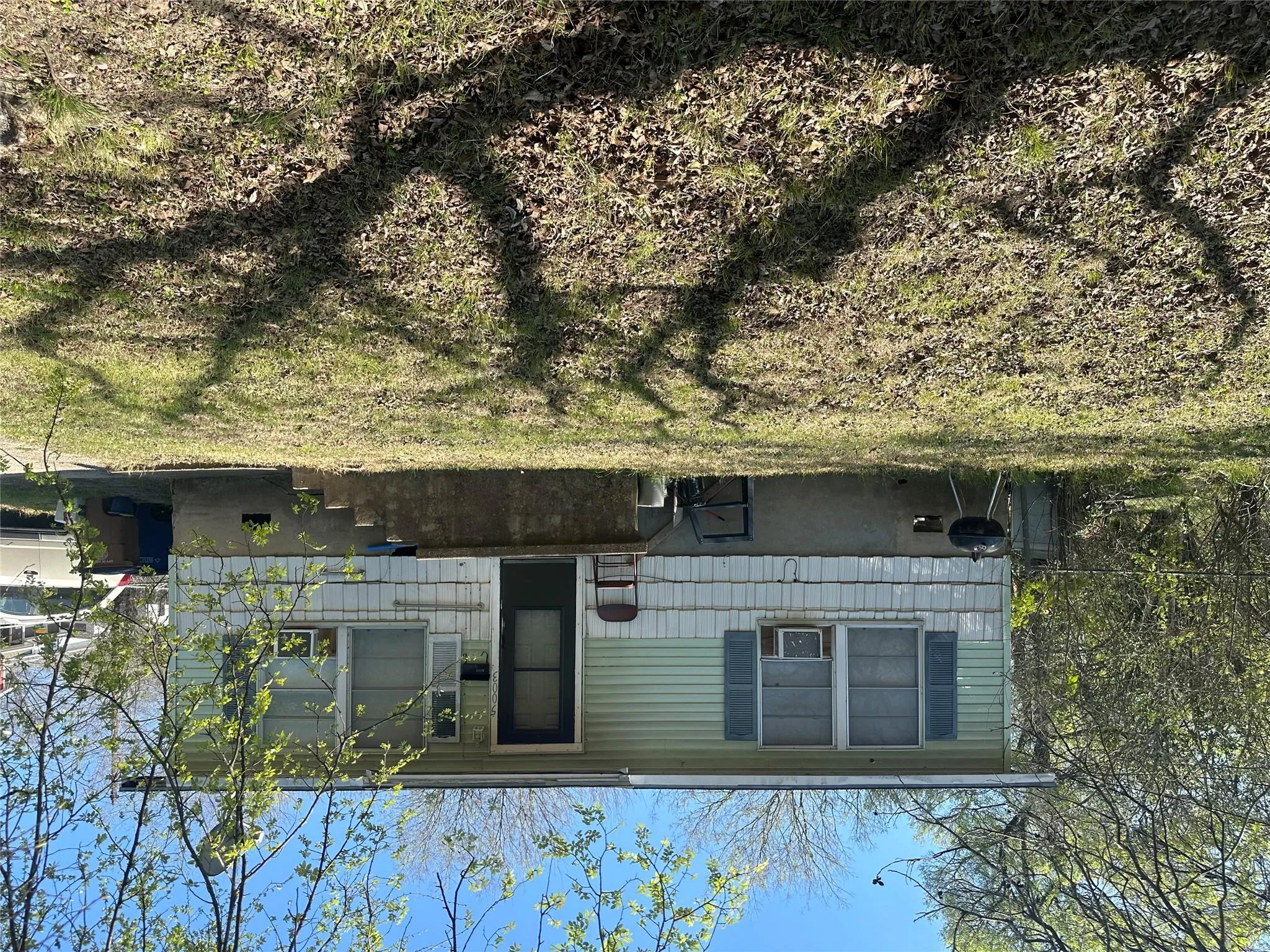 Photo 2 of 5003 HEFLIN LN