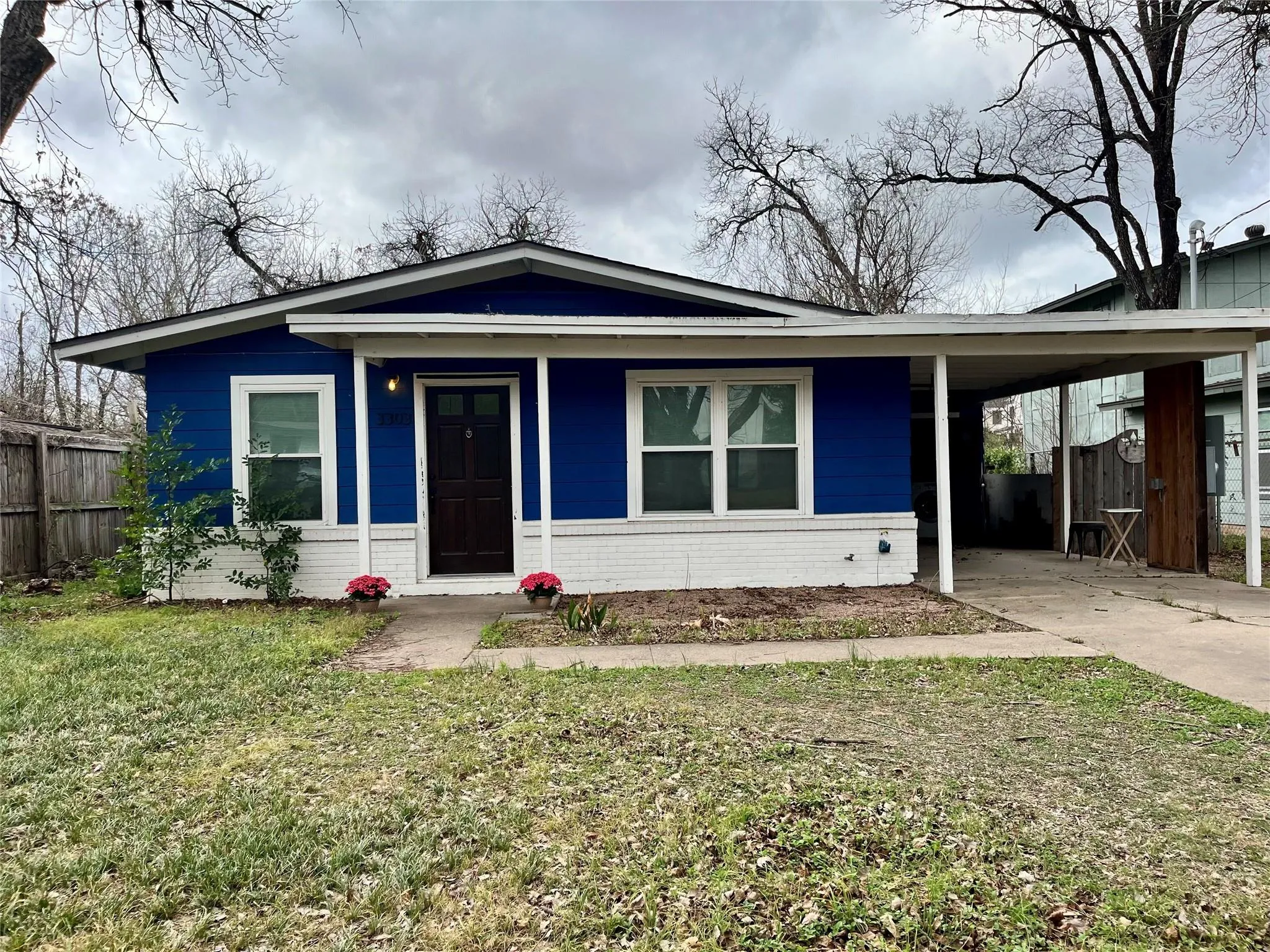 Photo of 3303 THOMPSON ST, Austin, TX, 78702