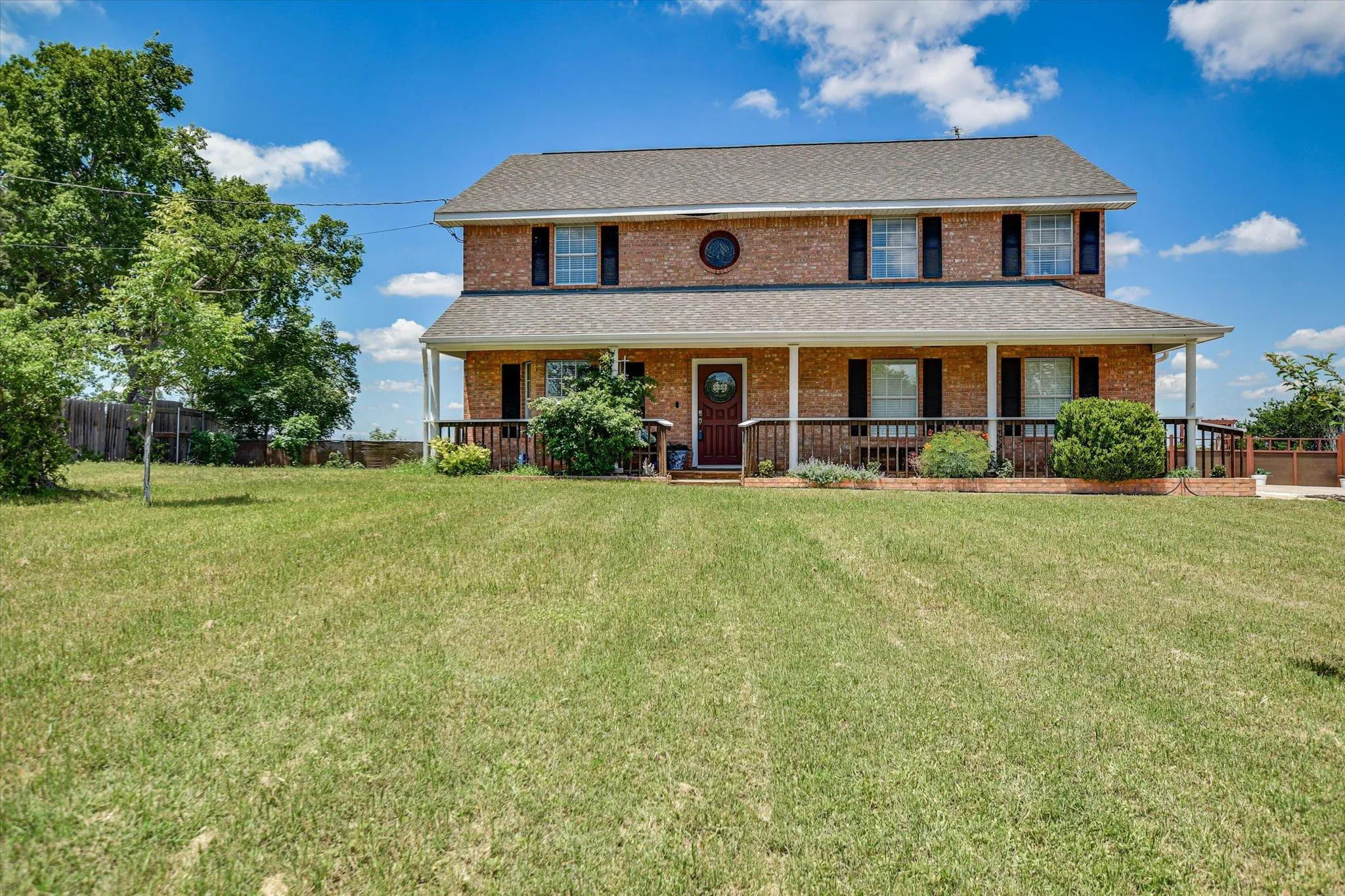 Photo of 131 HIGH GABRIEL DR, Leander, TX, 78641