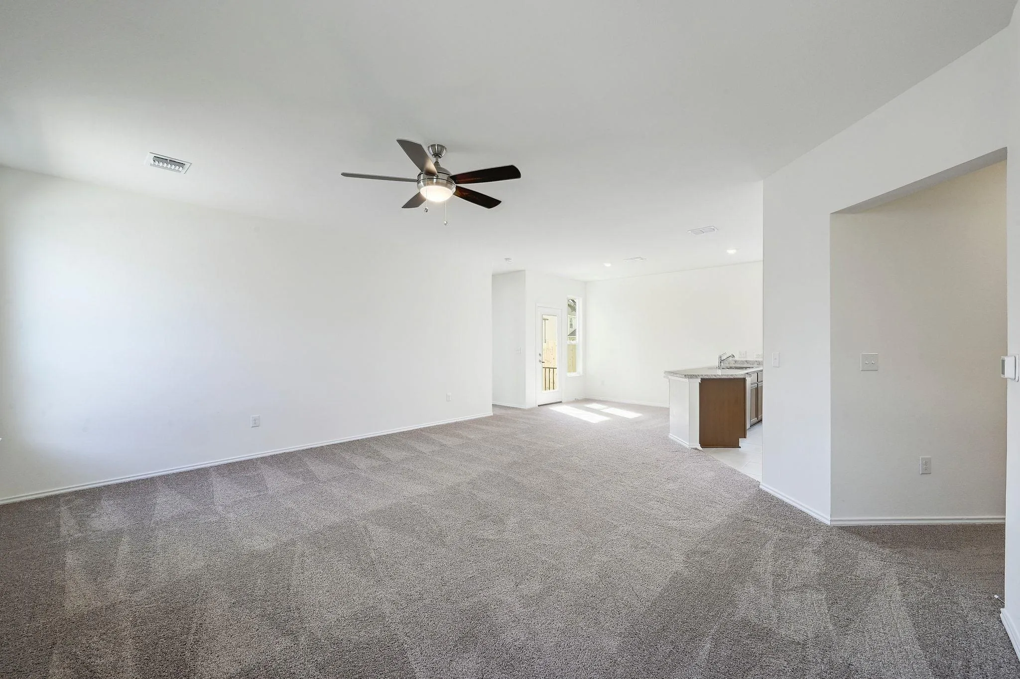 Photo 5 of 12113 CANTABRIA RD