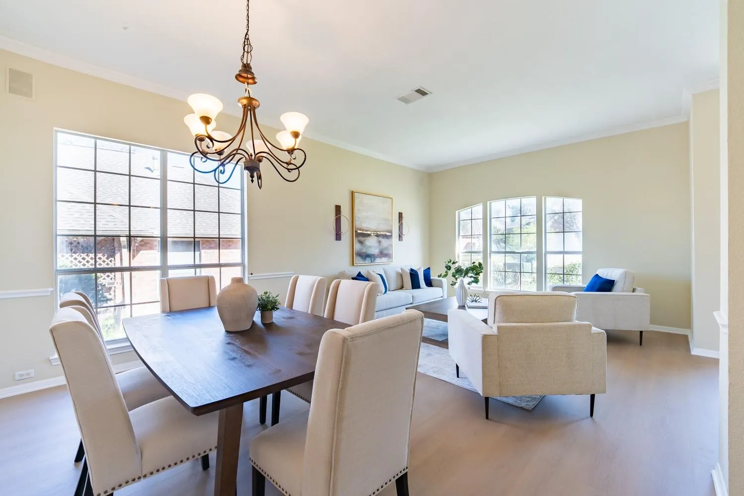 Photo 2 of 10204 ANDORA DR