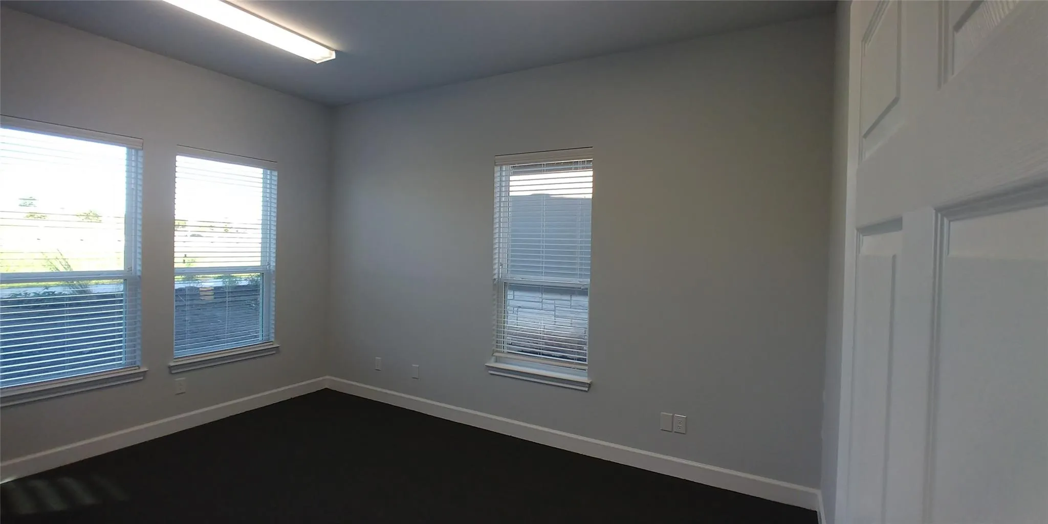 Photo 3 of 660 S BAGDAD RD #420
