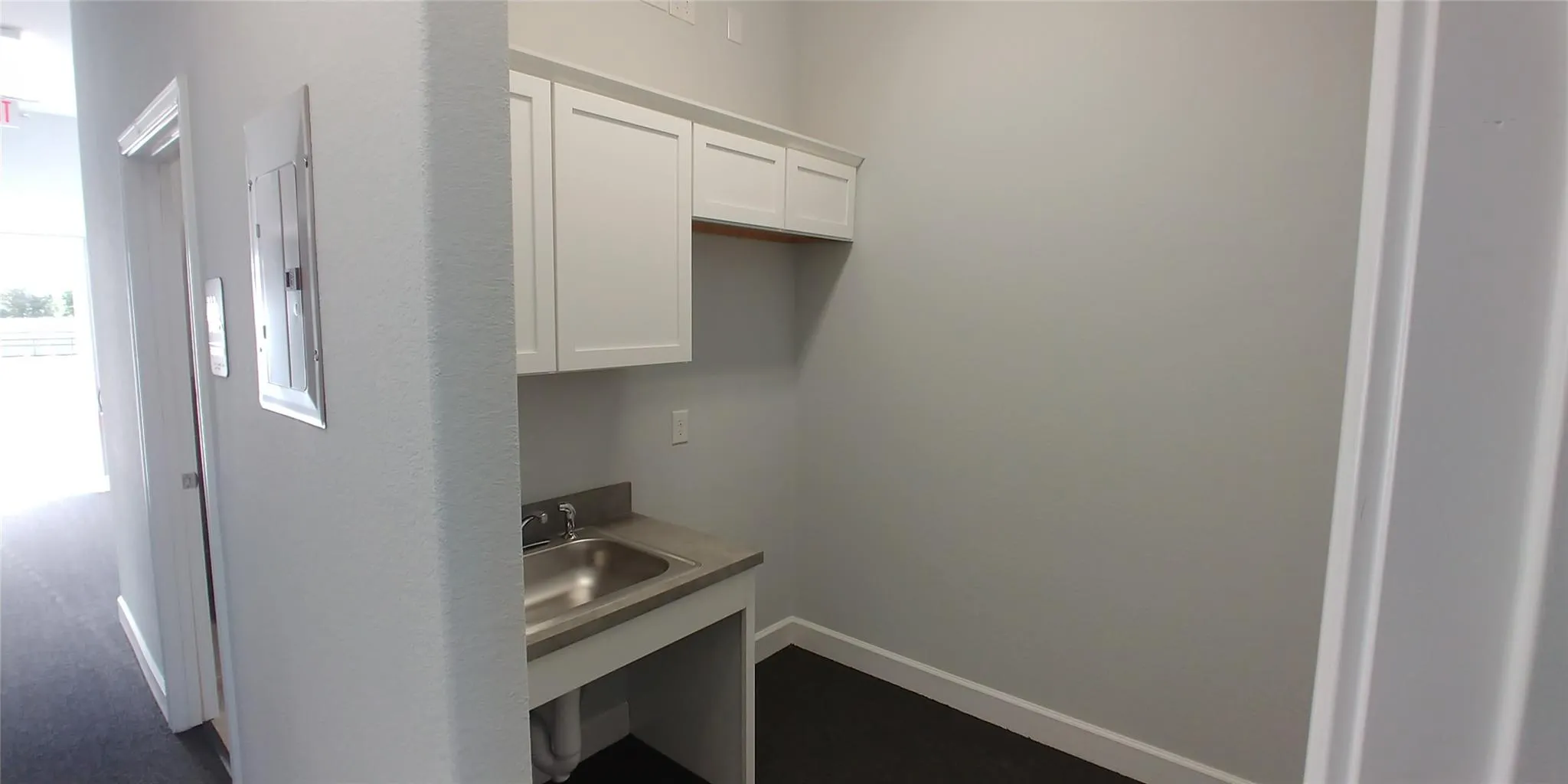Photo 5 of 660 S BAGDAD RD #420
