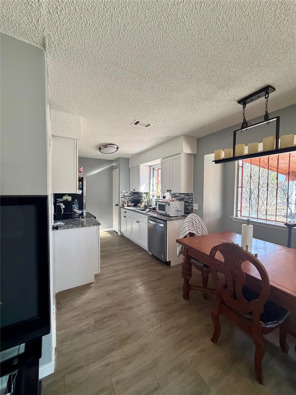 Photo 5 of 4607 CRAIGWOOD DR