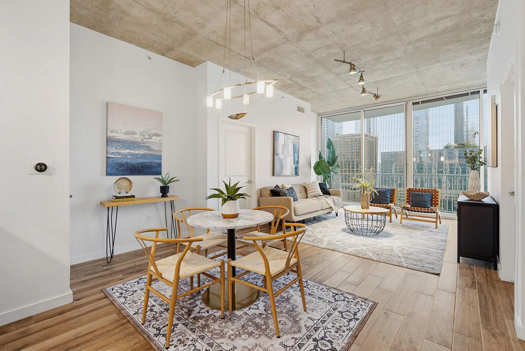 Photo 5 of 360 NUECES ST #1505