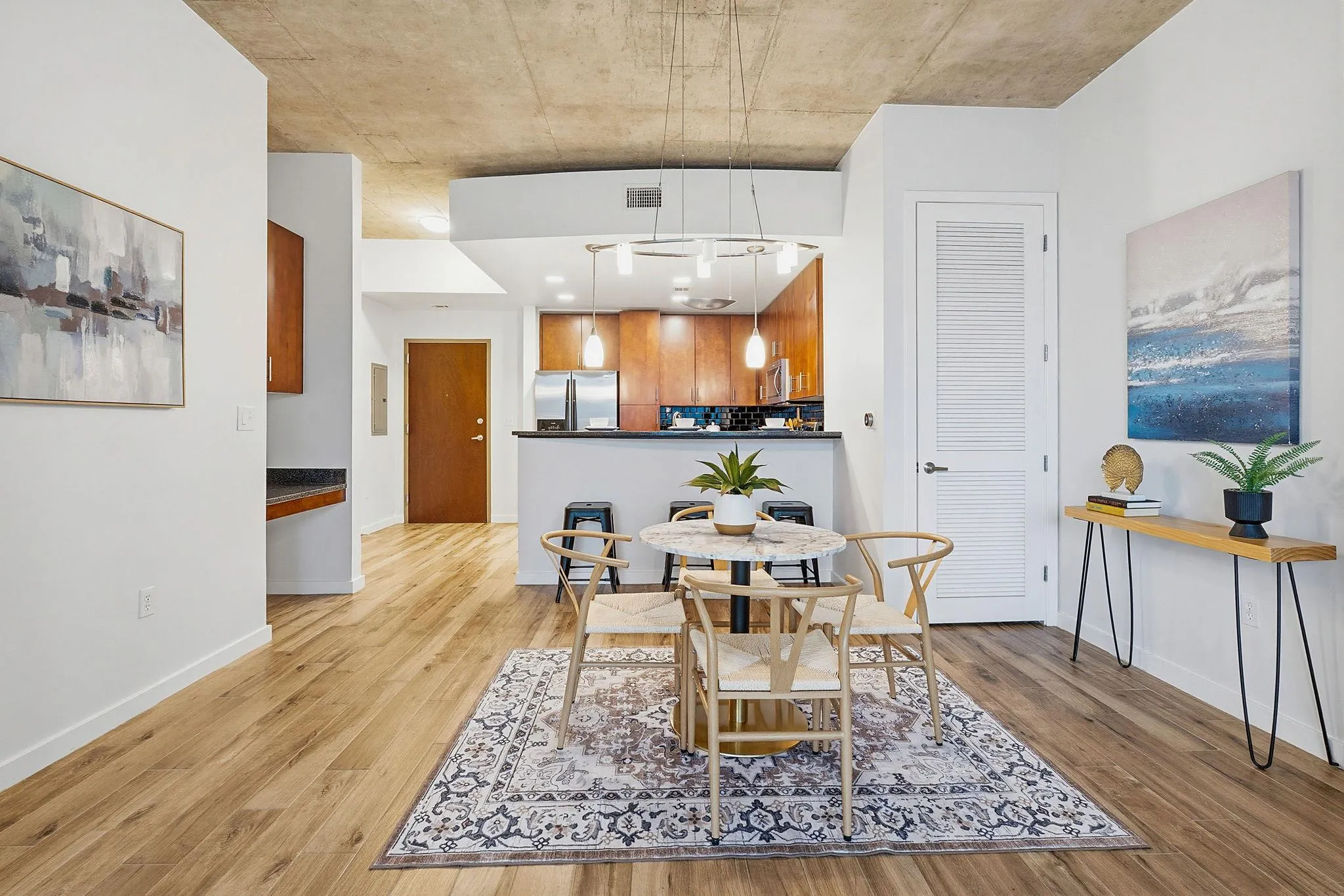 Photo 4 of 360 NUECES ST #1505