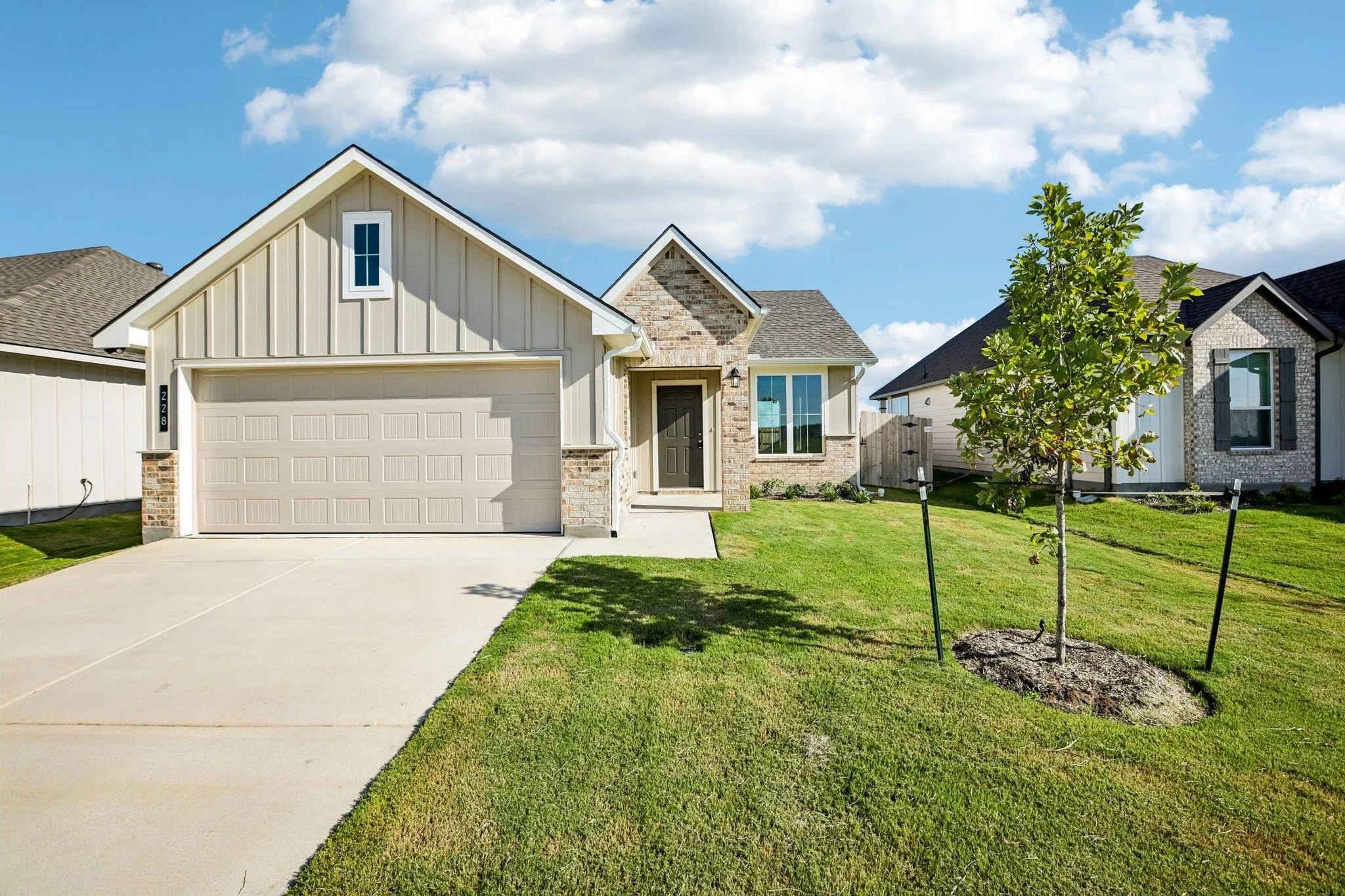 Photo of 228 GUS LOOP, Georgetown, TX, 78626