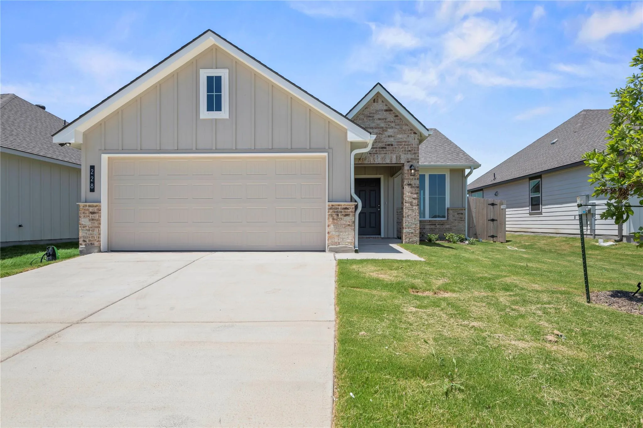 Photo of 228 GUS LOOP, Georgetown, TX, 78626